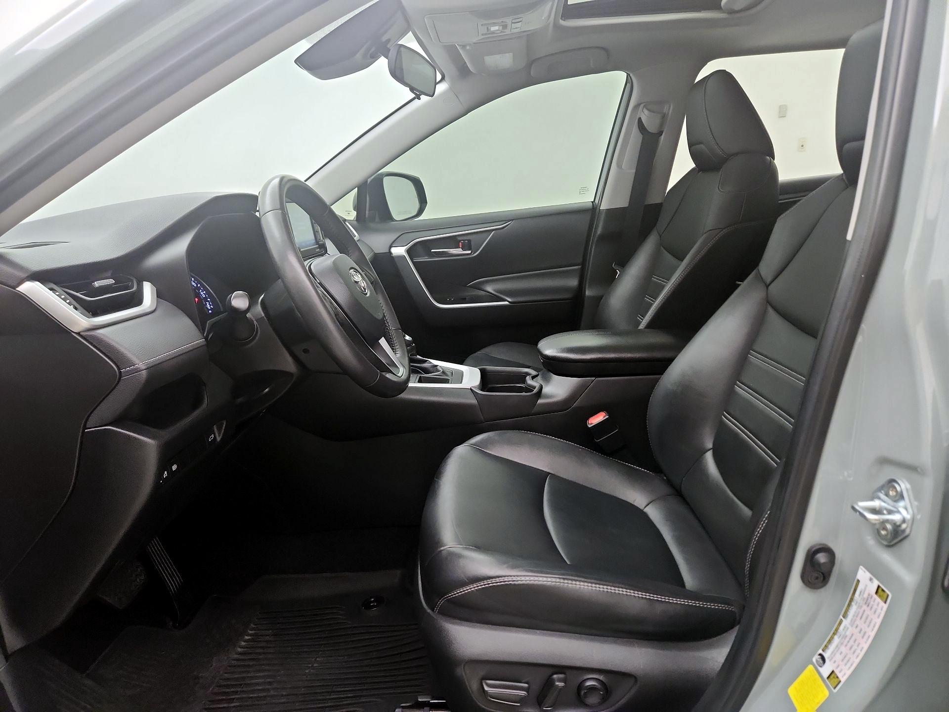 Thumbnail: 2021 Toyota RAV4 - 11