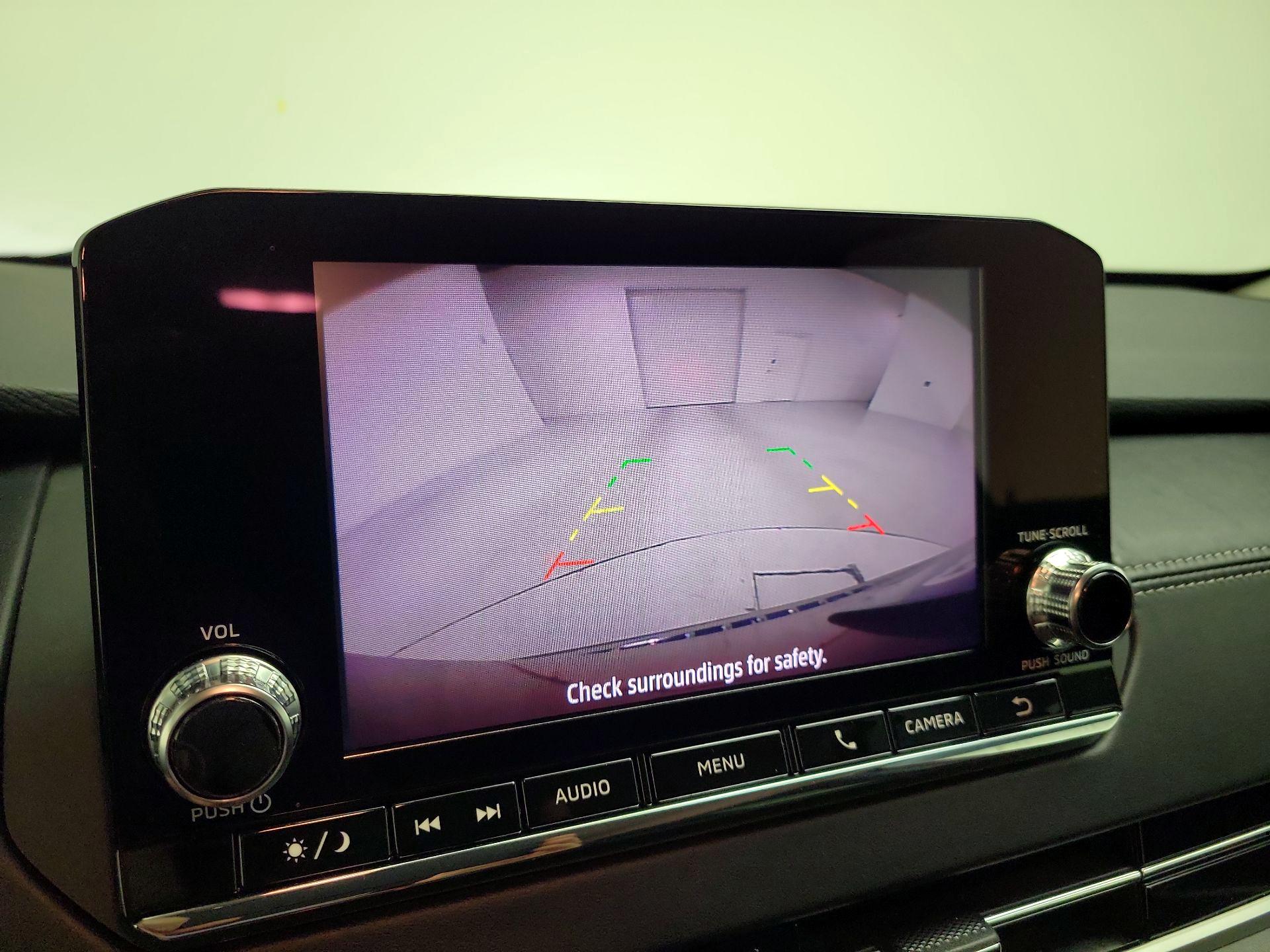 Thumbnail: 2022 Mitsubishi Outlander - 14