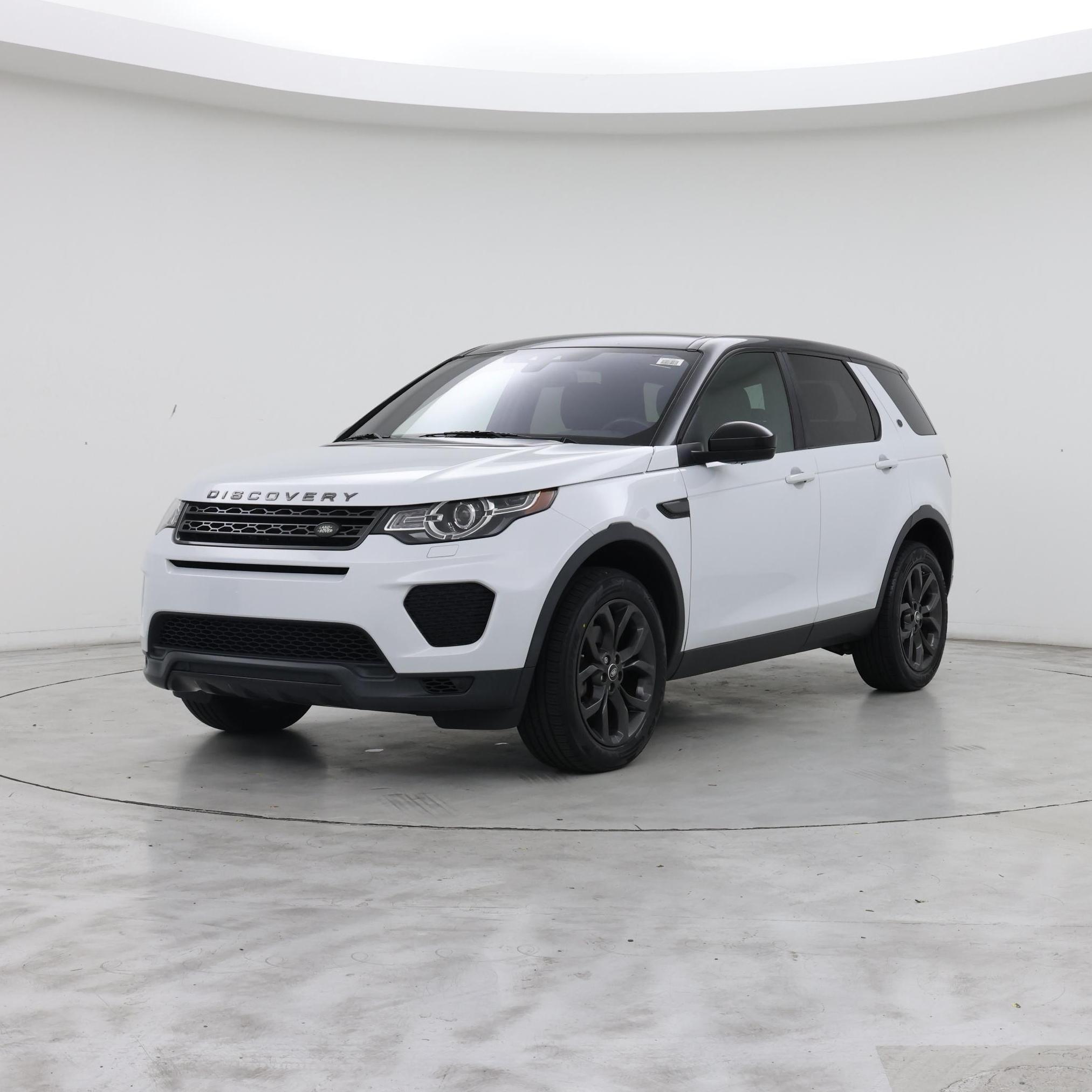 Thumbnail: 2019 Land Rover Discovery Sport - 4