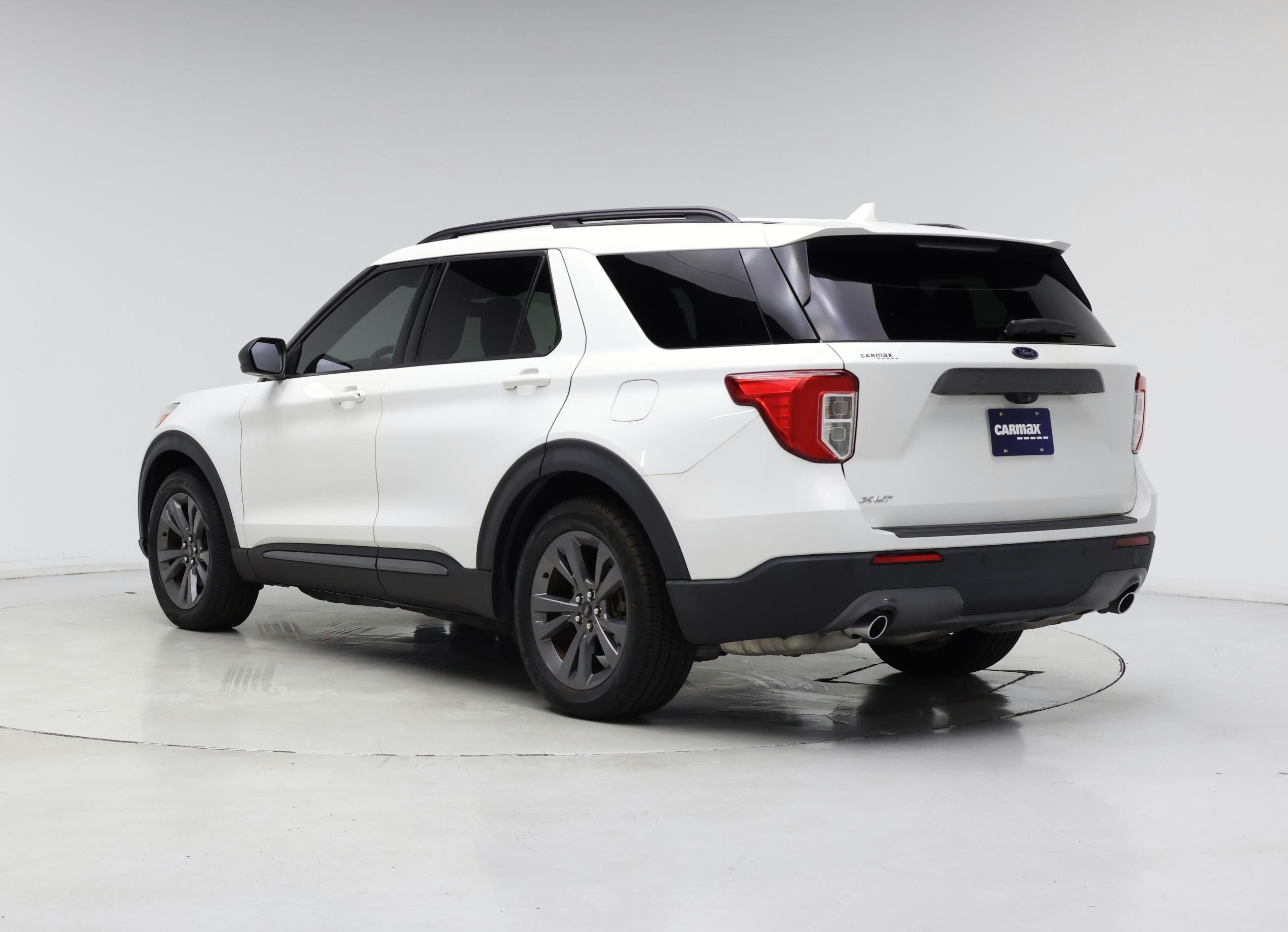 Thumbnail: 2021 Ford Explorer - 2