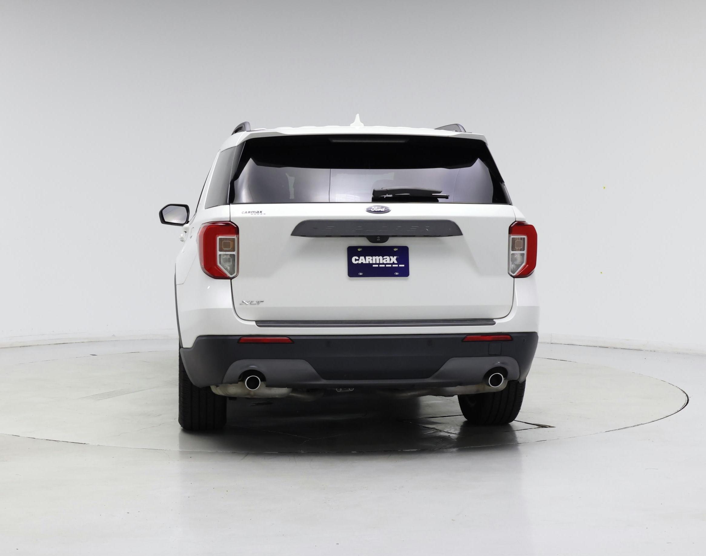 Thumbnail: 2021 Ford Explorer - 6