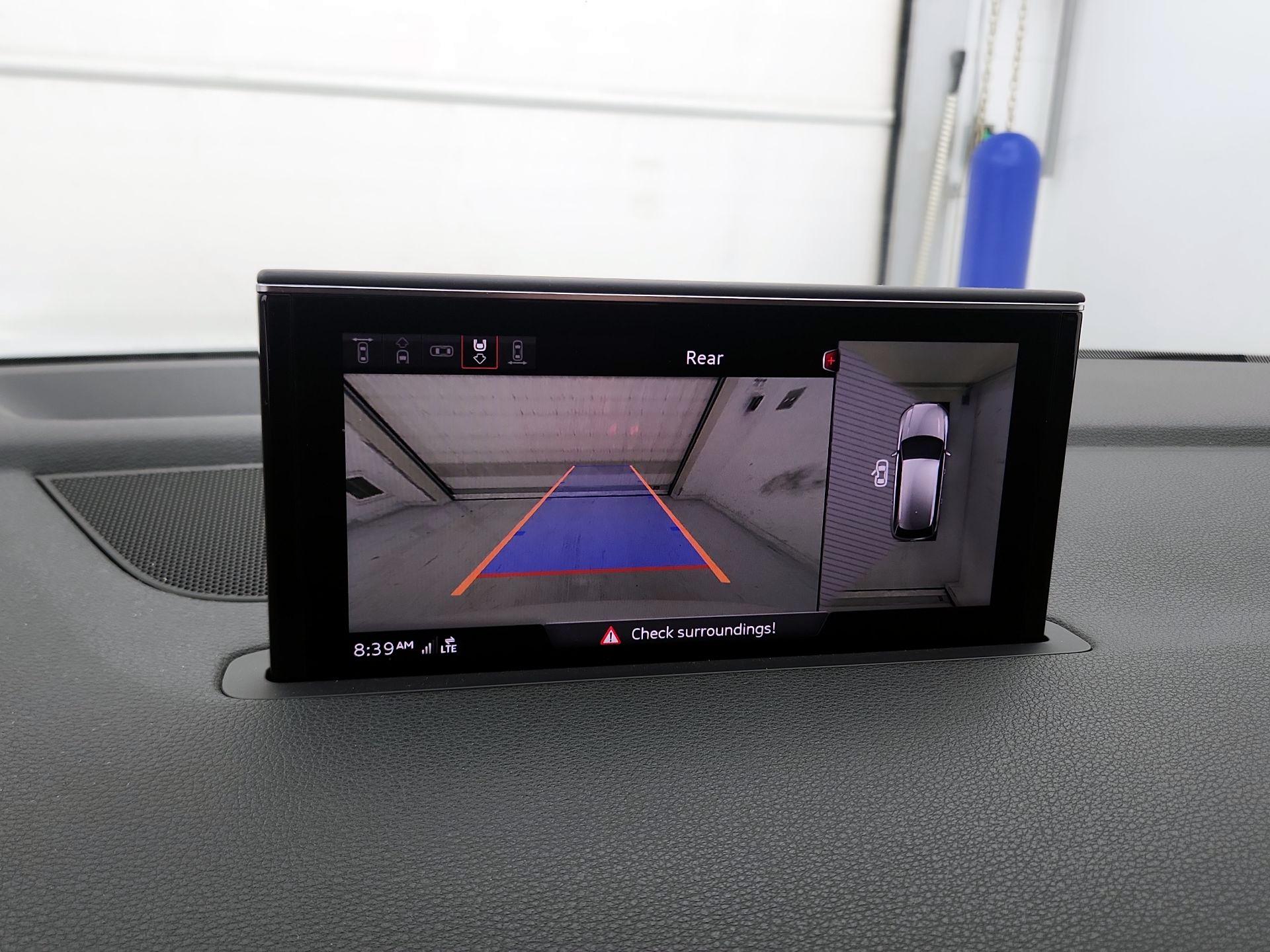 Thumbnail: 2019 Audi Q7 - 14