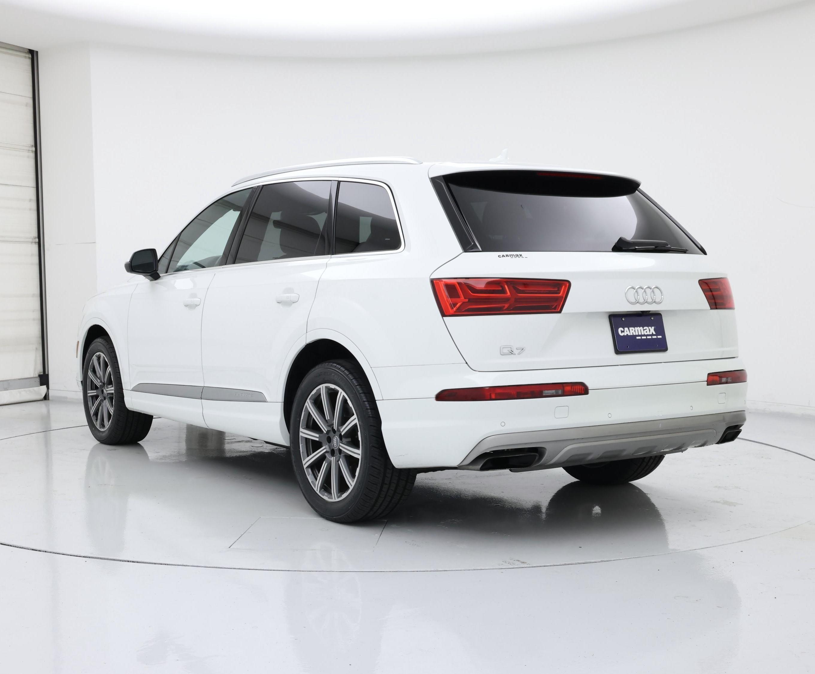 Thumbnail: 2019 Audi Q7 - 2