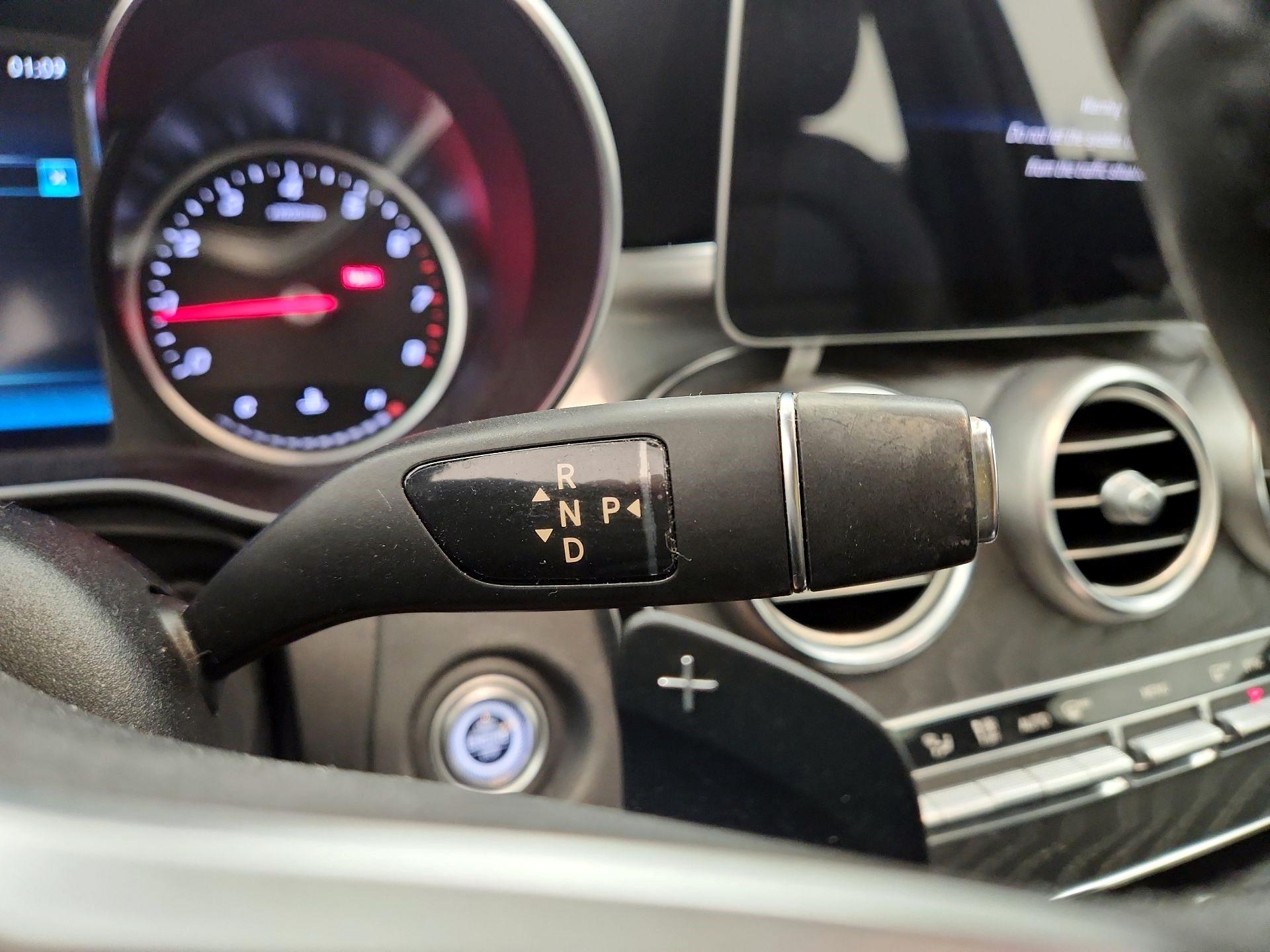 Thumbnail: 2020 Mercedes-Benz C-Class - 17