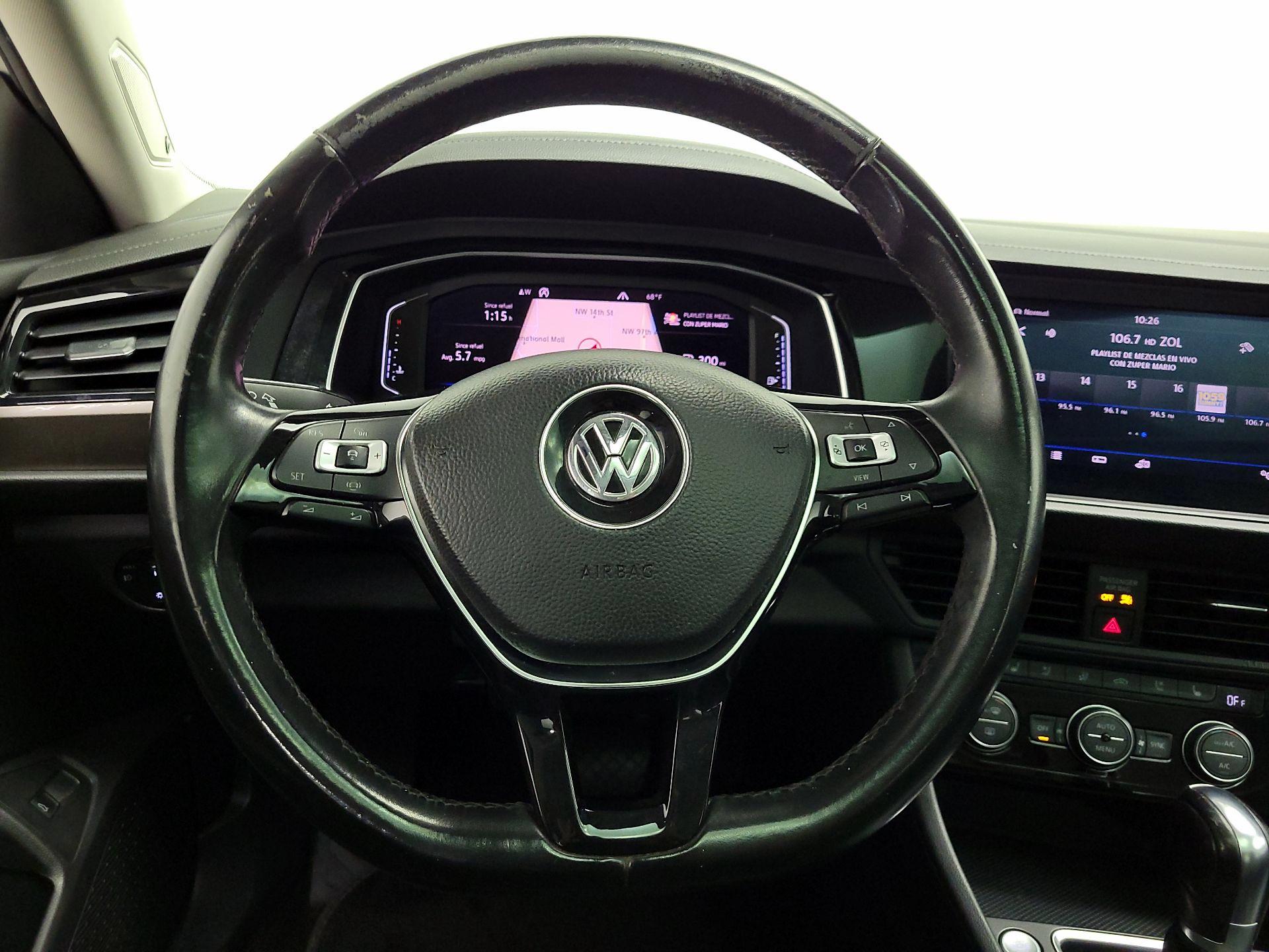 Thumbnail: 2019 Volkswagen Jetta - 10