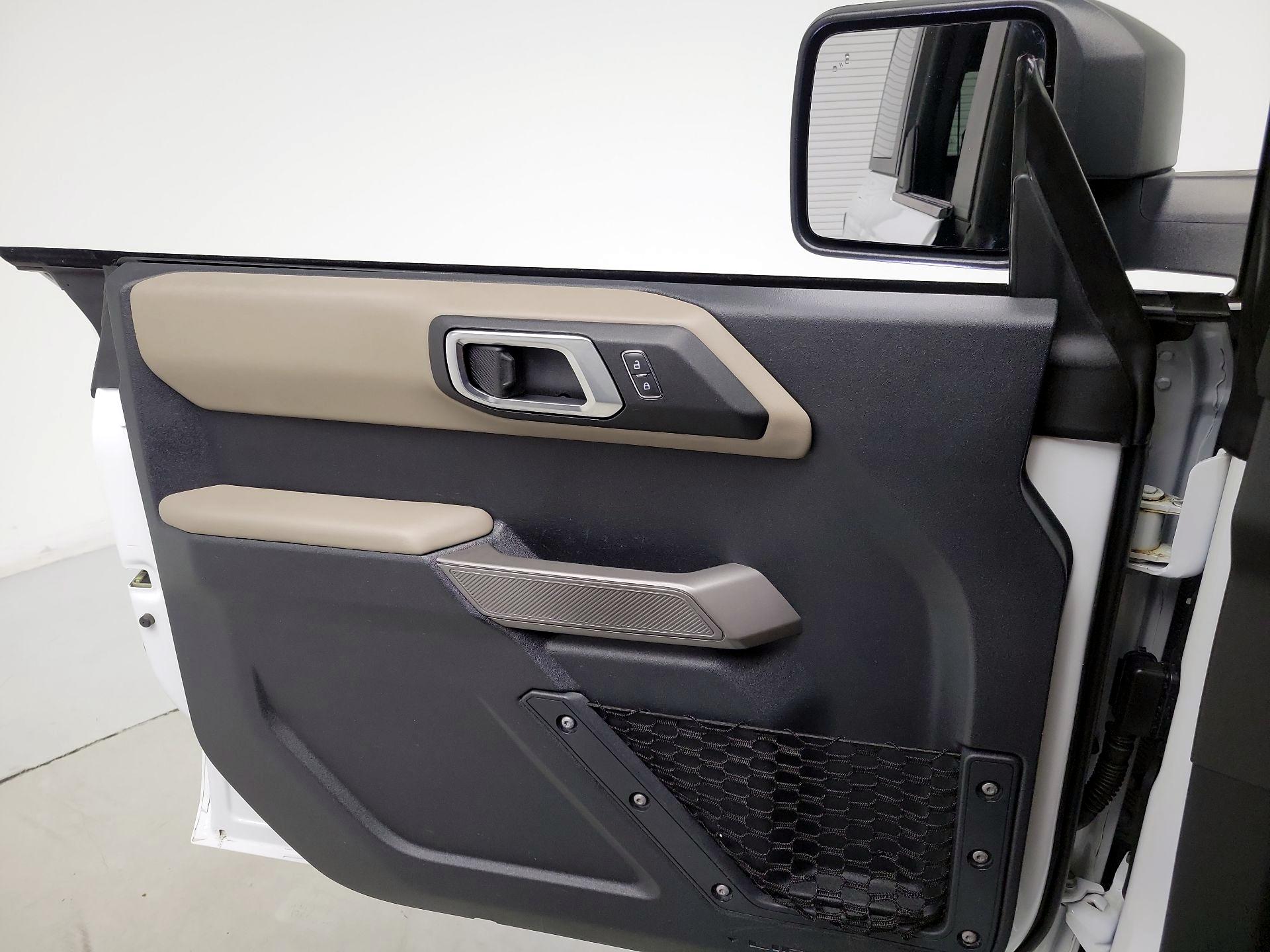 Thumbnail: 2022 Ford Bronco - 12