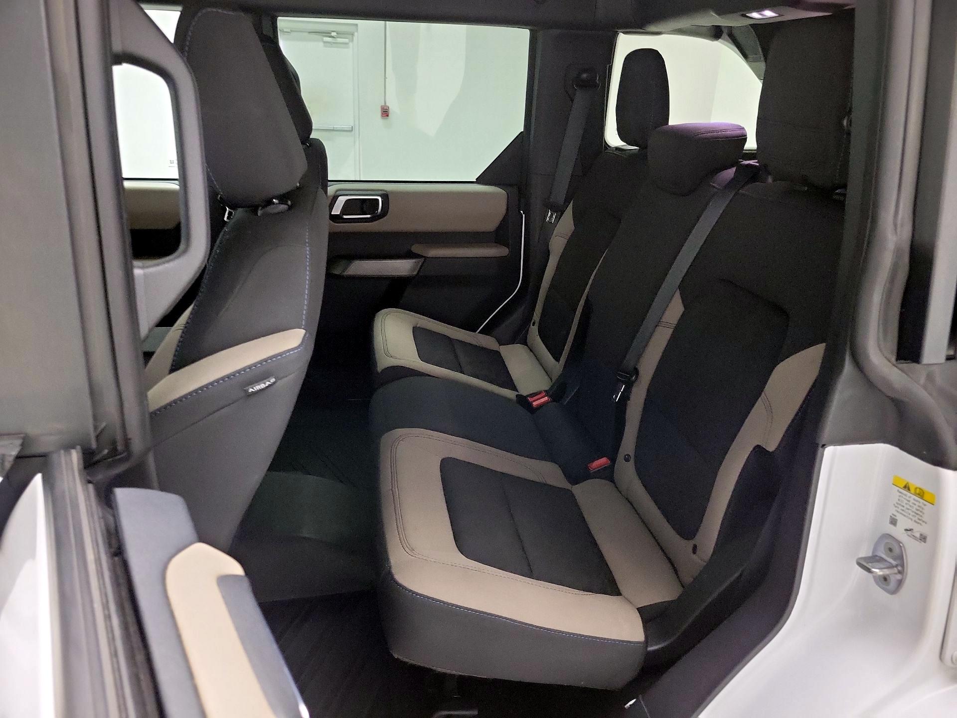 Thumbnail: 2022 Ford Bronco - 20