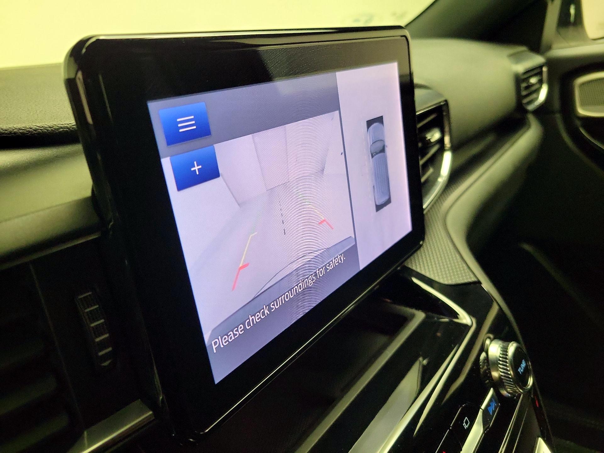 Thumbnail: 2022 Ford Explorer - 14