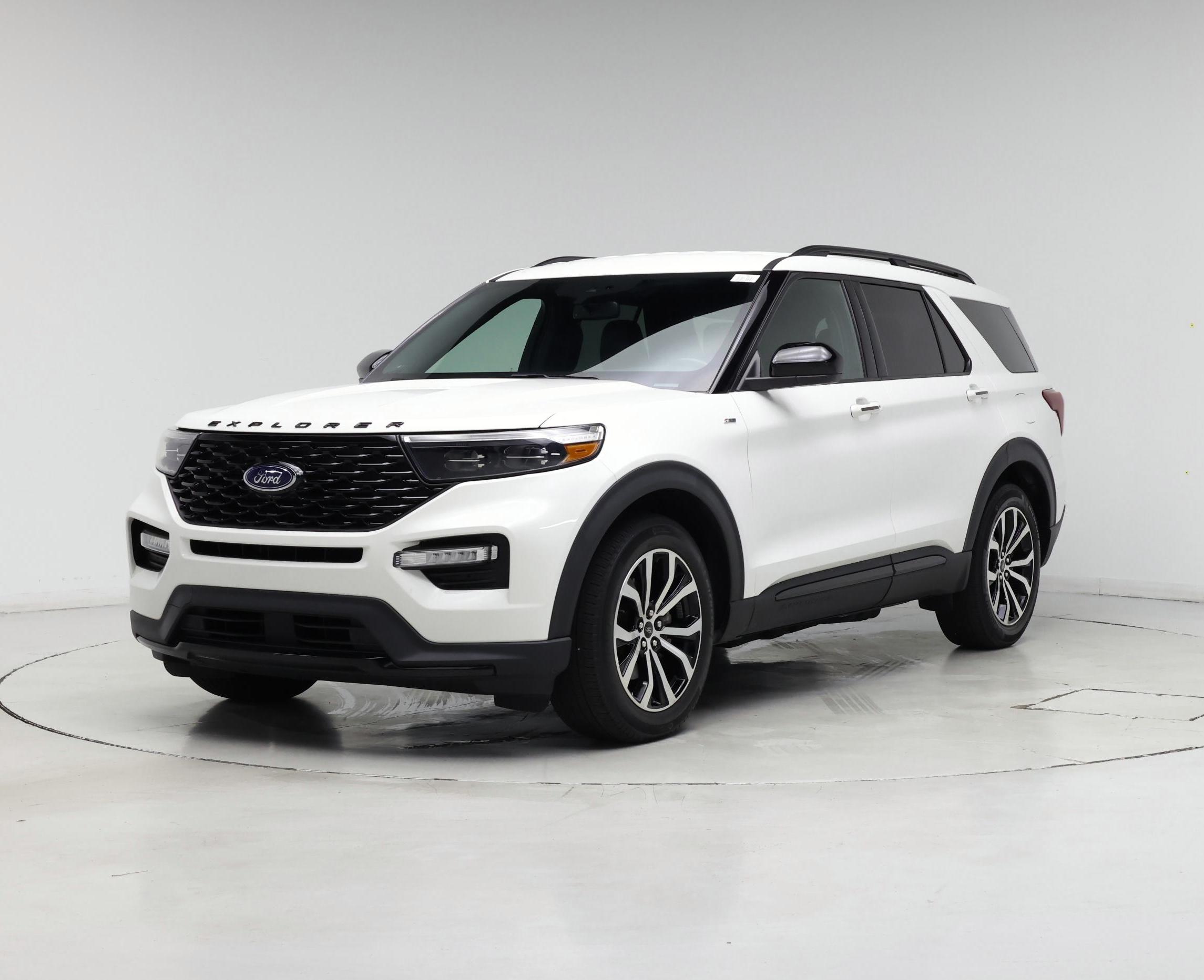 Thumbnail: 2022 Ford Explorer - 4