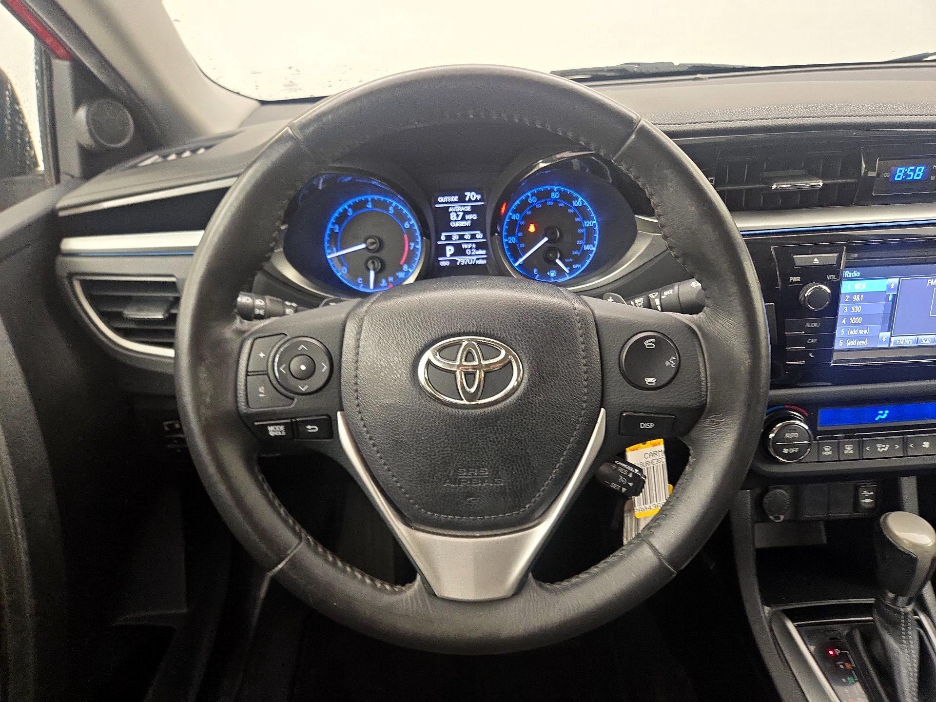 Thumbnail: 2016 Toyota Corolla - 10