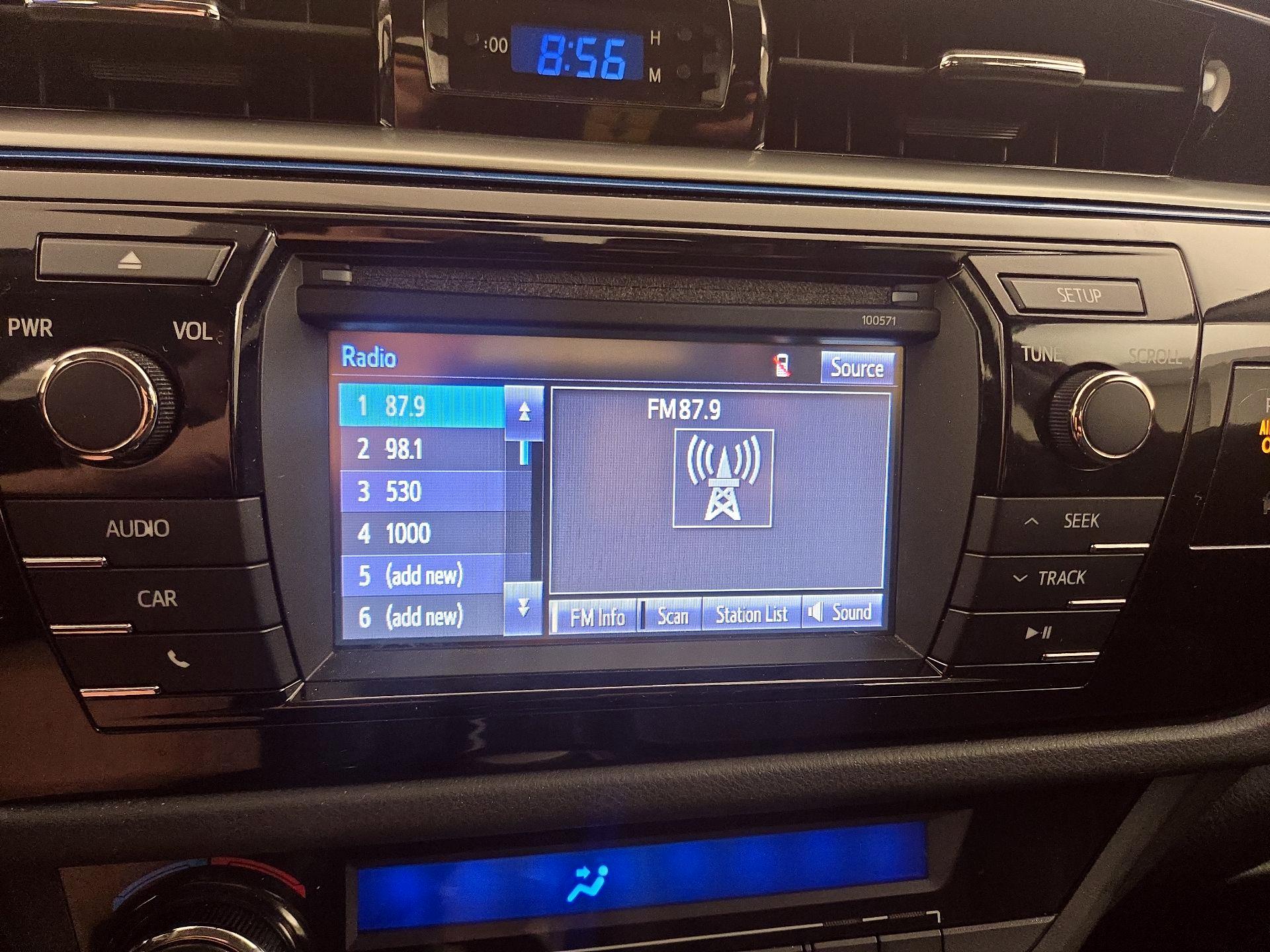 Thumbnail: 2016 Toyota Corolla - 15