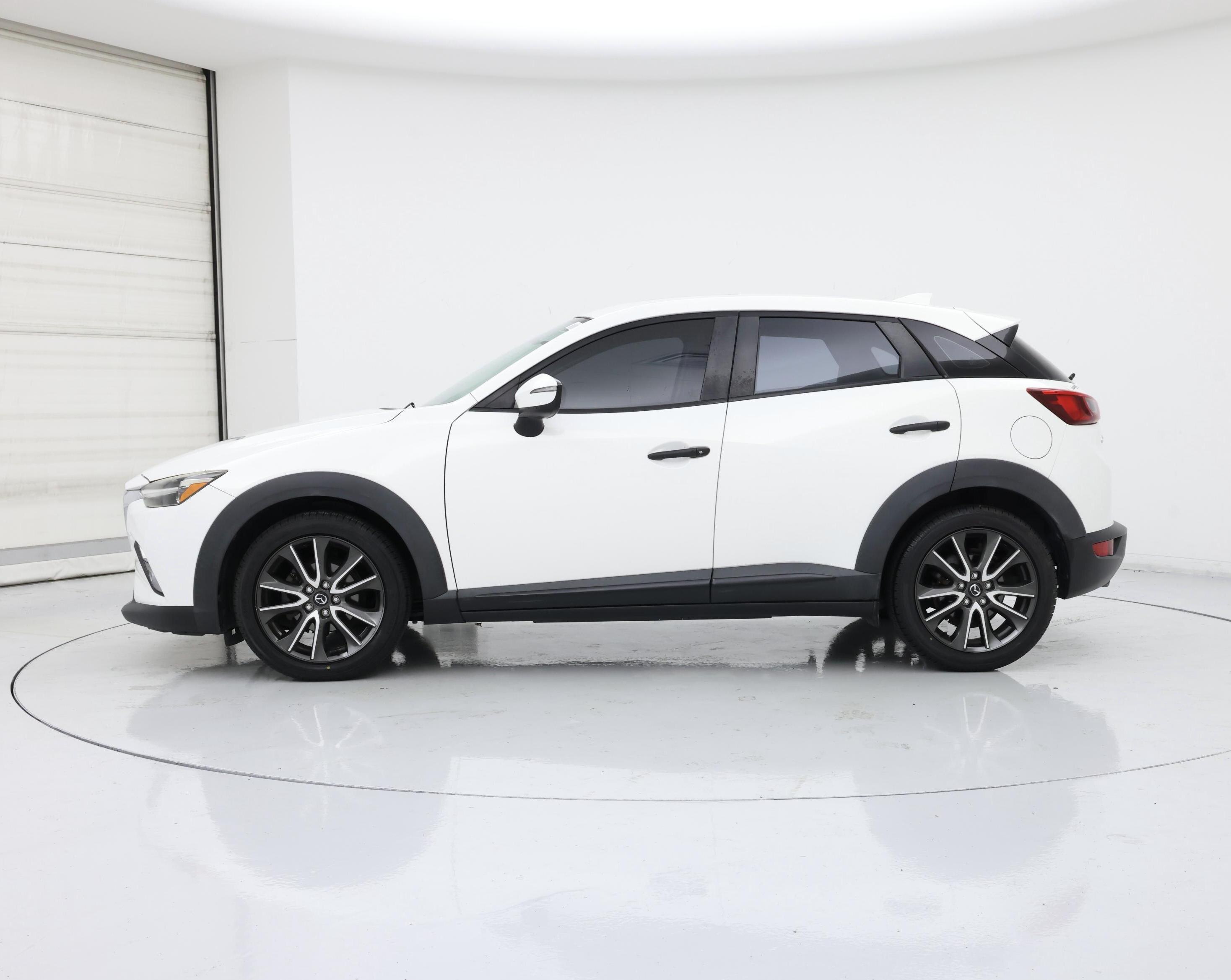 Thumbnail: 2017 Mazda CX-3 - 3