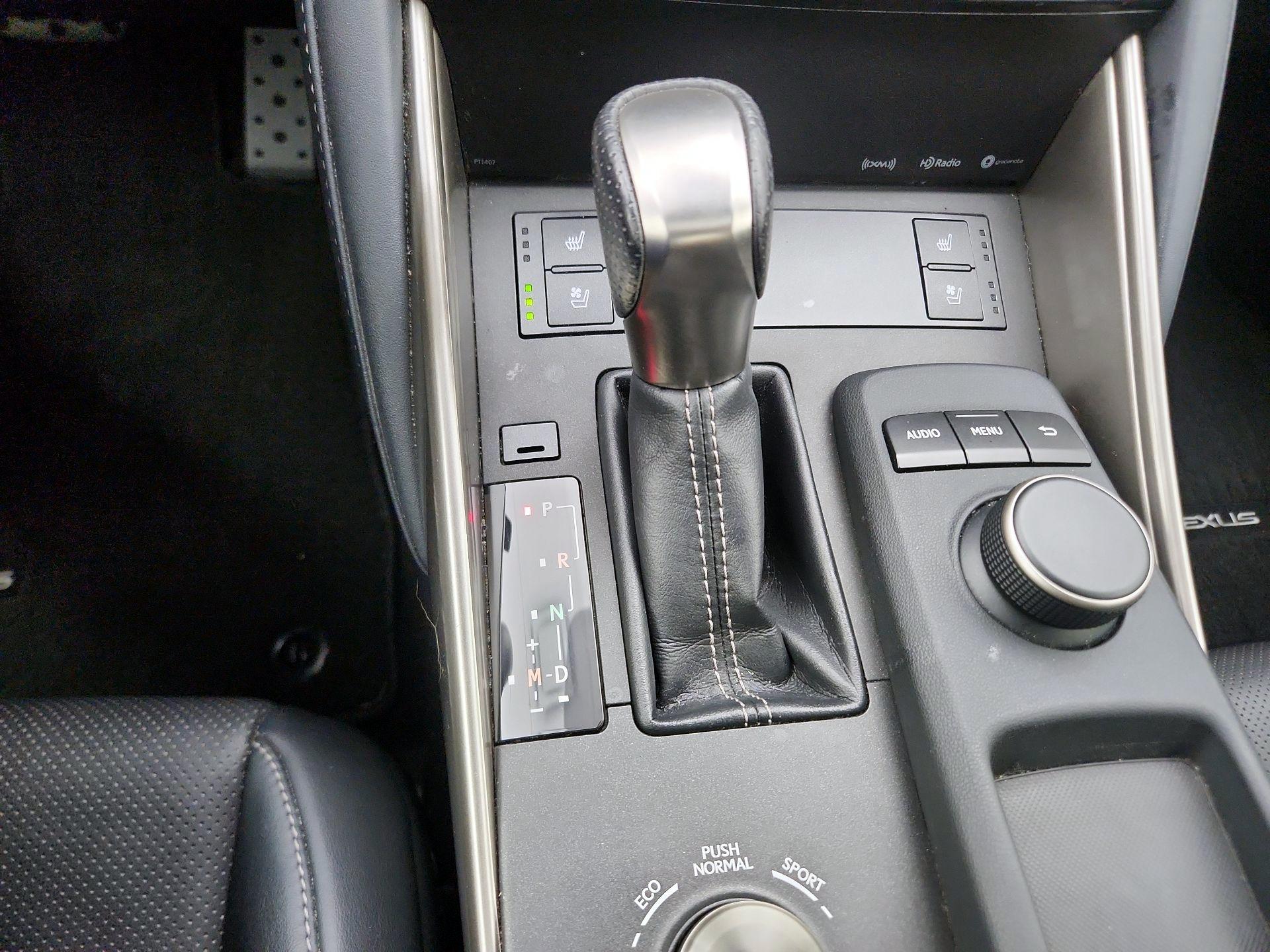 Thumbnail: 2017 Lexus IS - 17