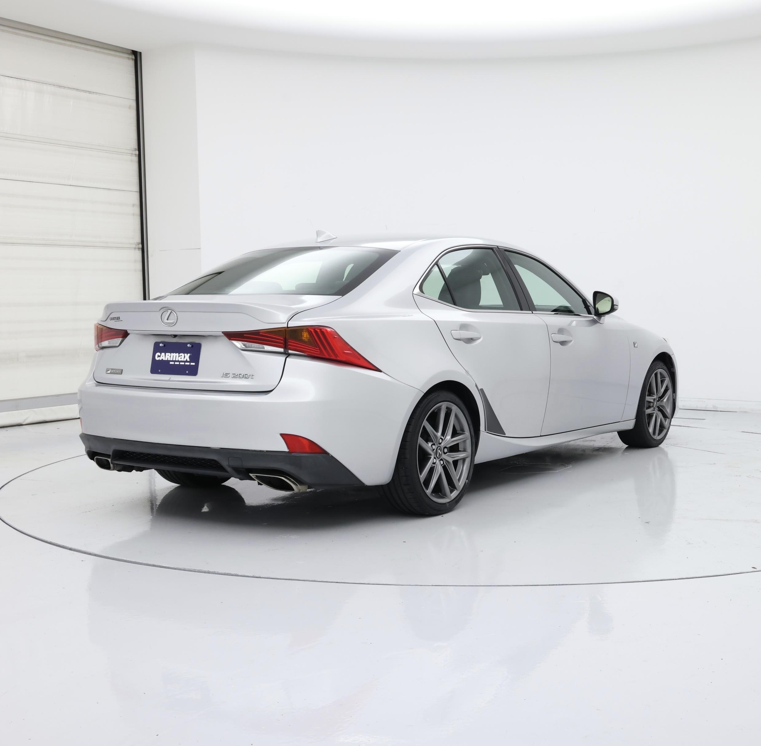 Thumbnail: 2017 Lexus IS - 8