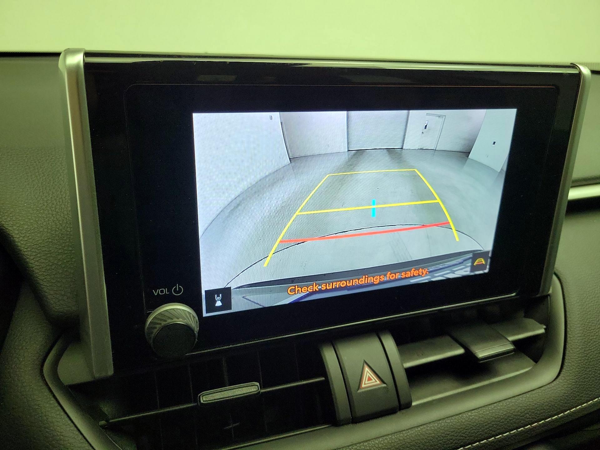 Thumbnail: 2024 Toyota RAV4 - 15