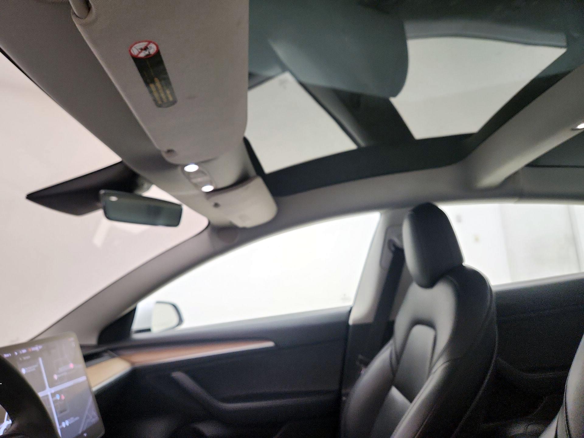 Thumbnail: 2021 Tesla Model 3 - 18