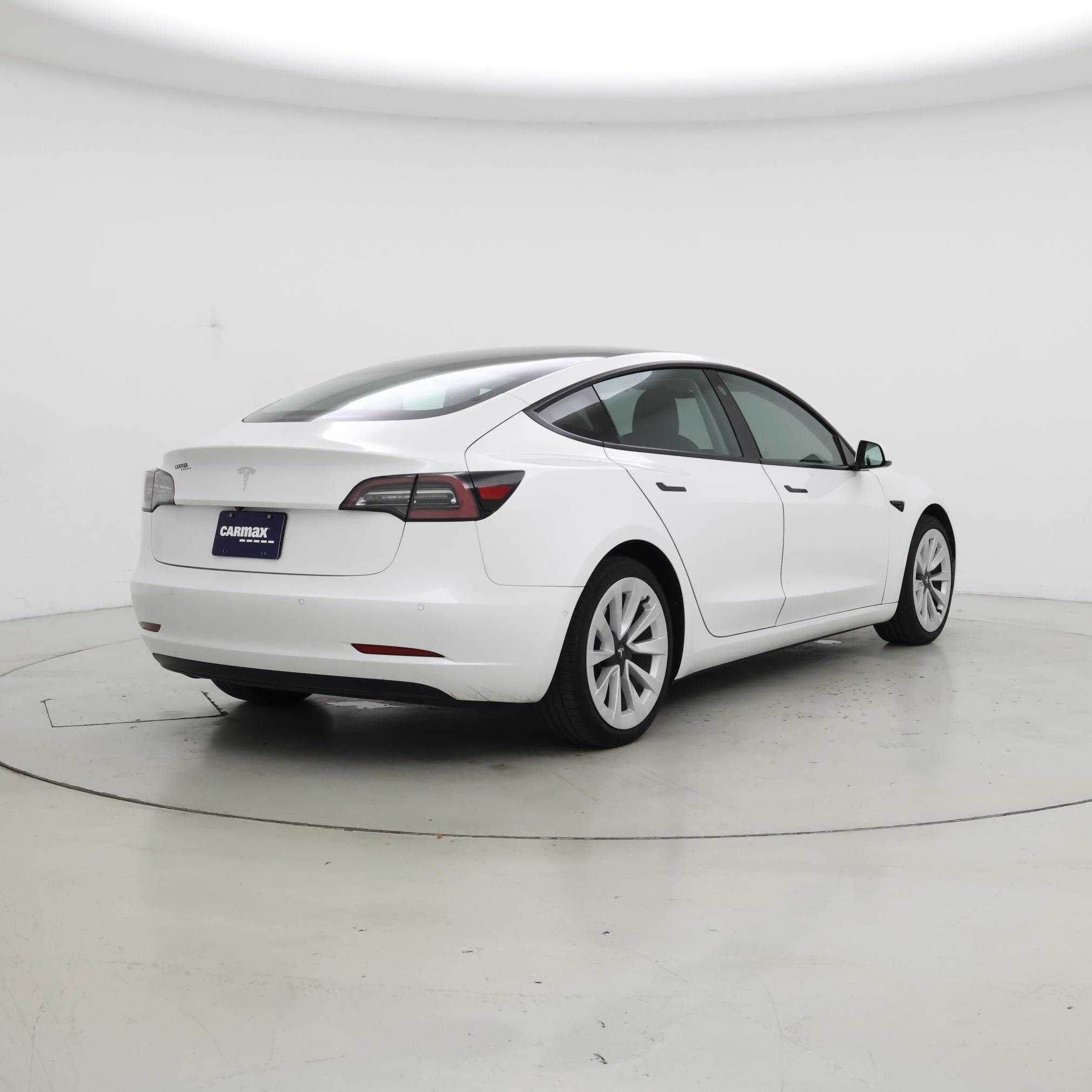 Thumbnail: 2021 Tesla Model 3 - 8