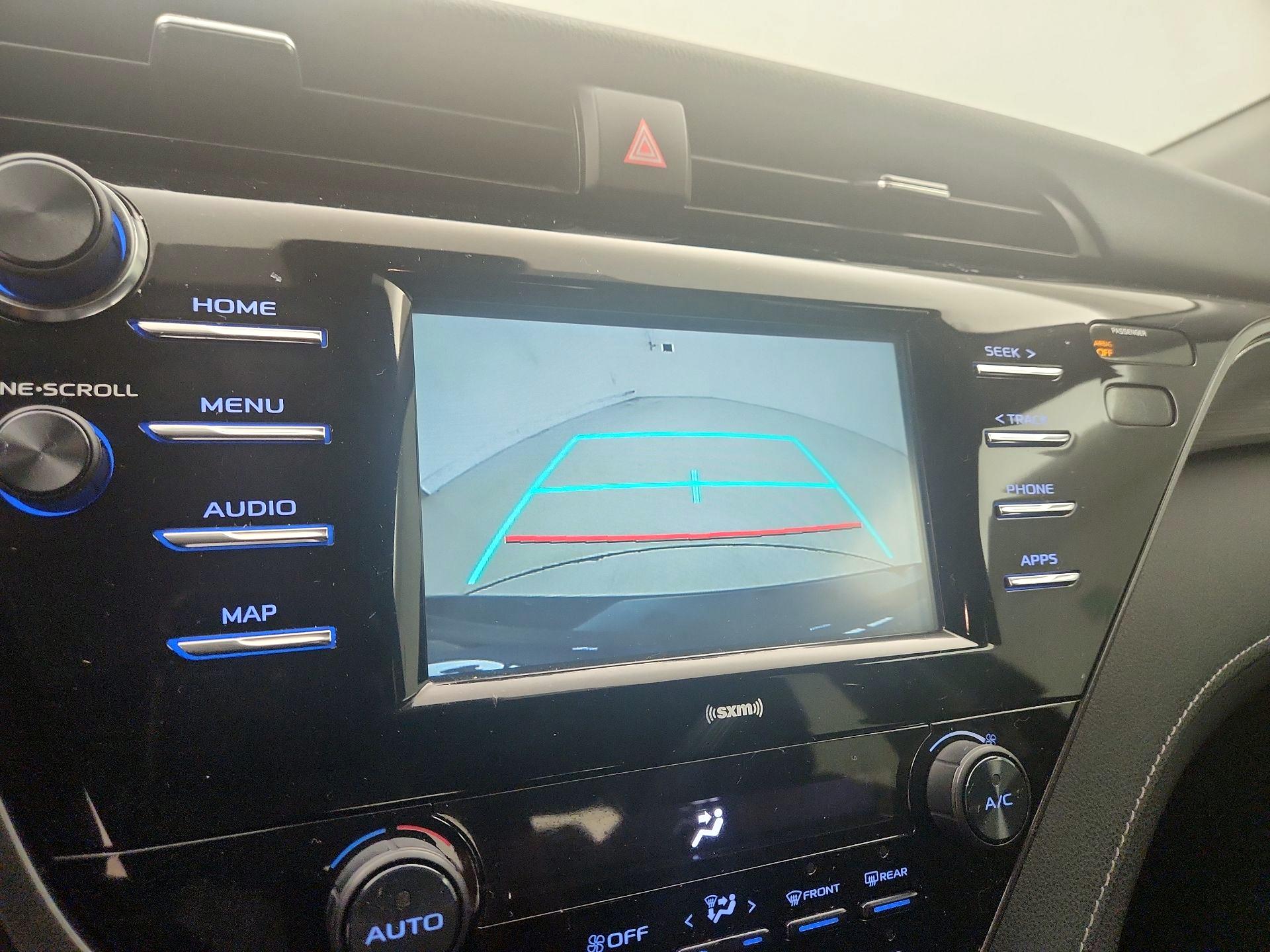 Thumbnail: 2020 Toyota Camry - 14