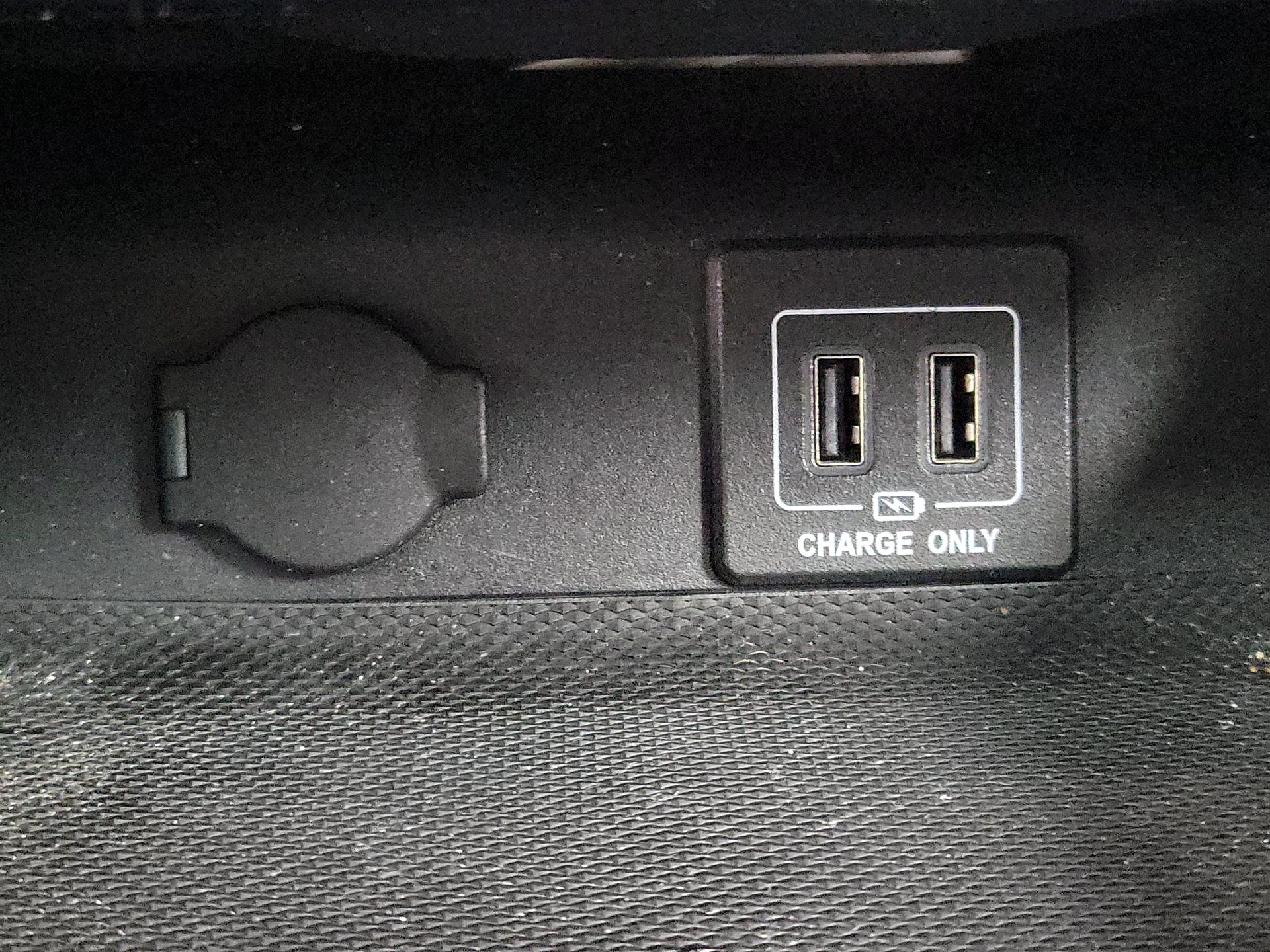 Thumbnail: 2018 Nissan Pathfinder - 19