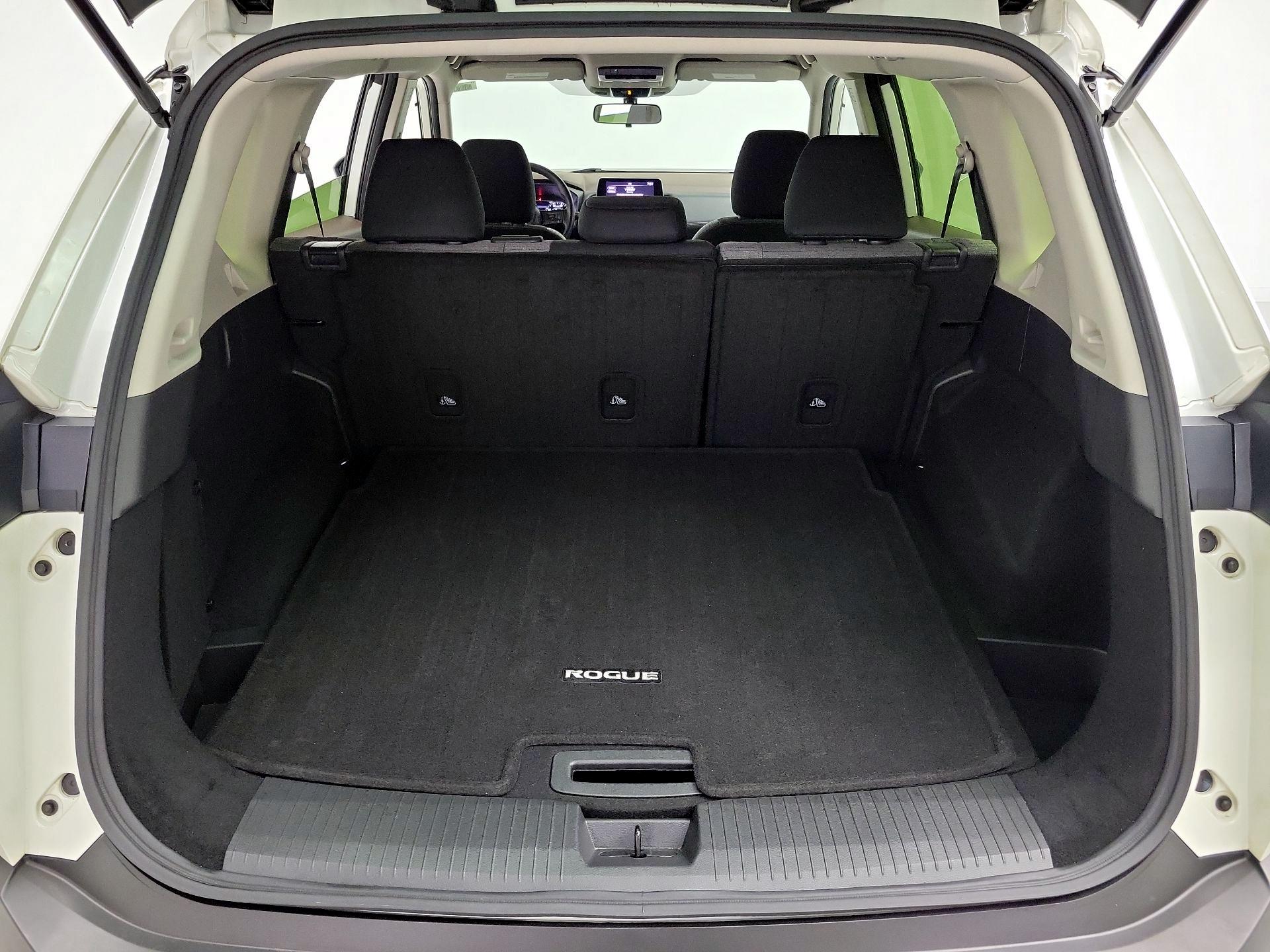 Thumbnail: 2023 Nissan Rogue - 20