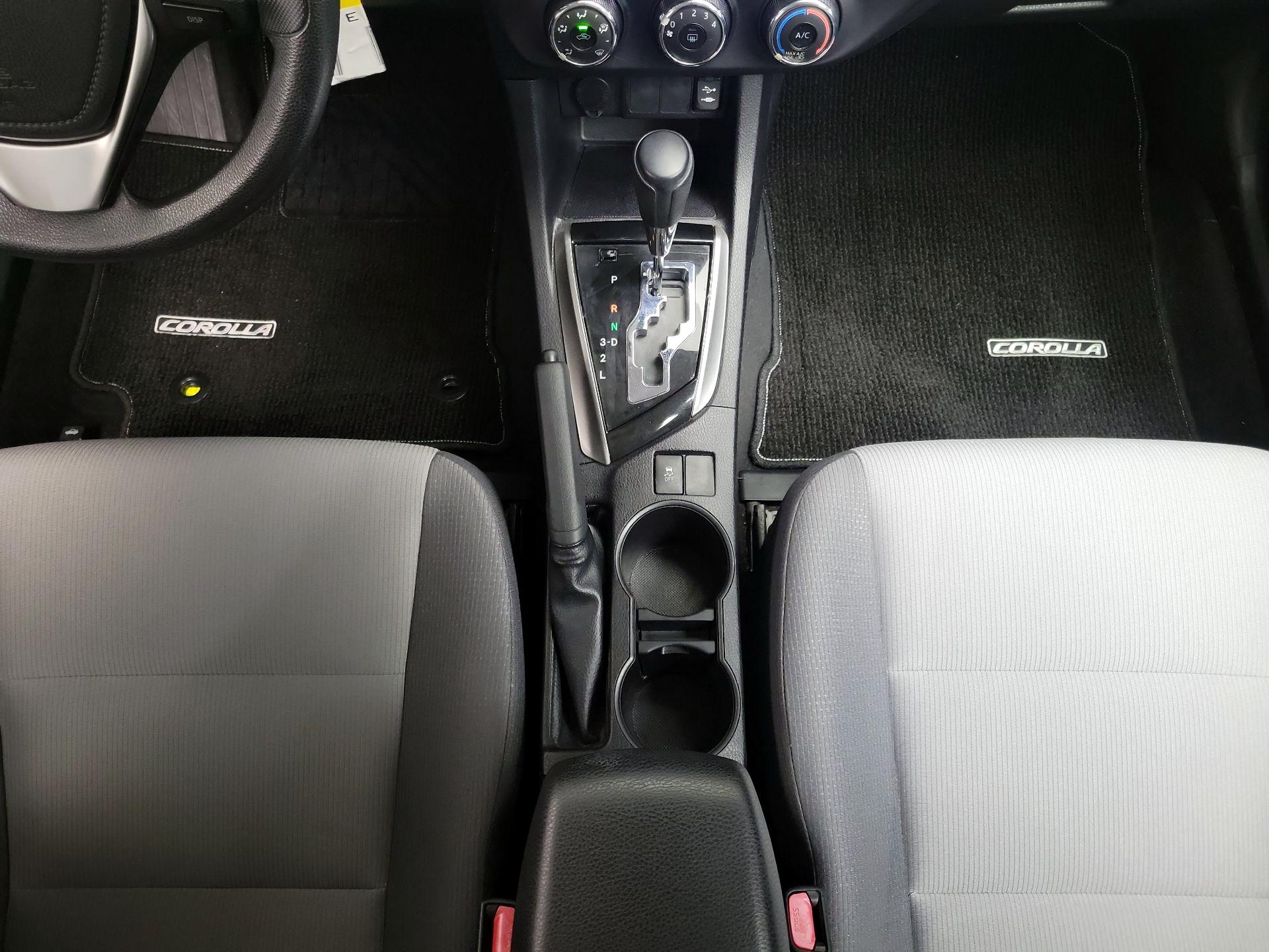 Thumbnail: 2016 Toyota Corolla - 16