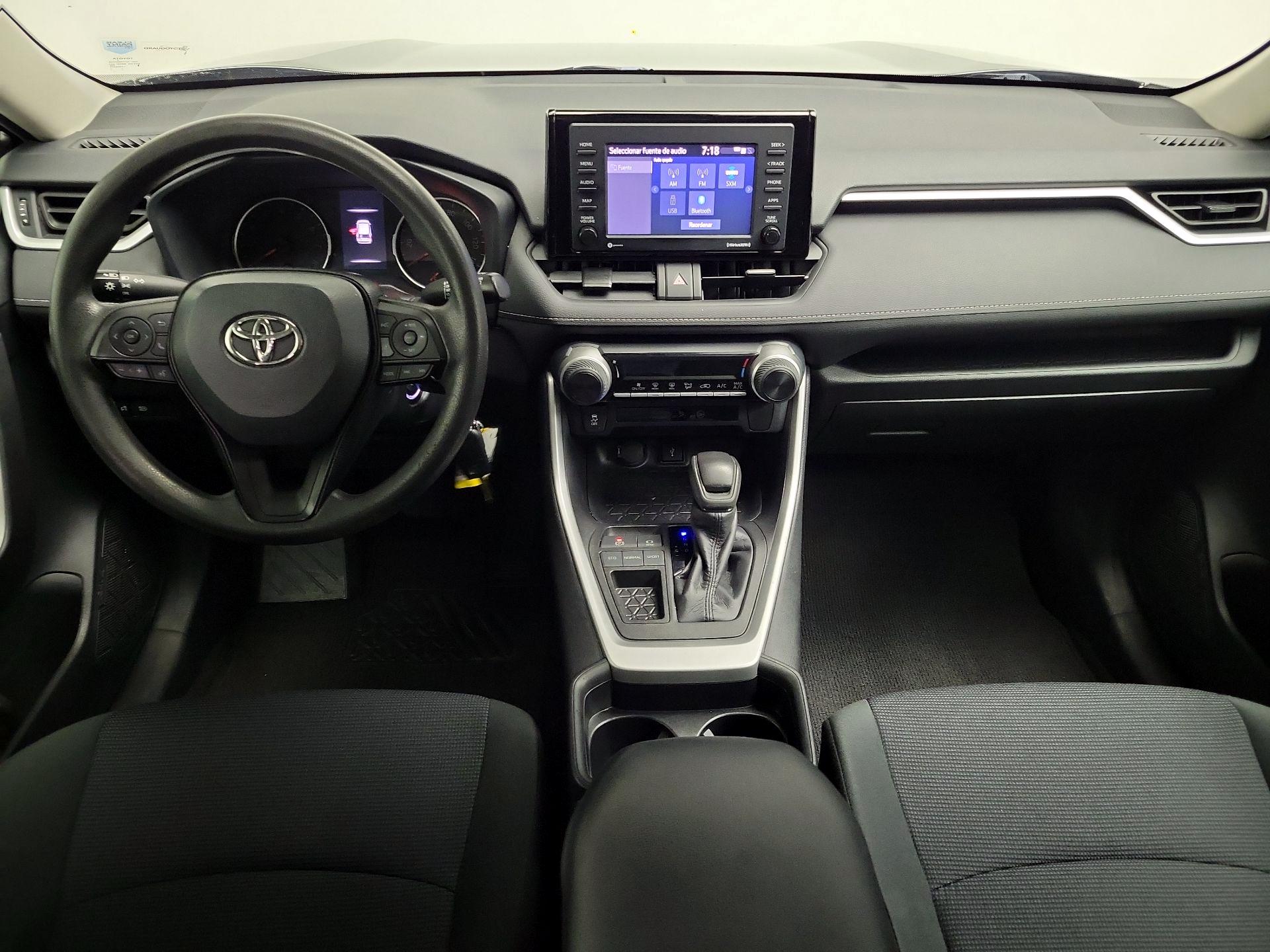 Thumbnail: 2021 Toyota RAV4 - 9