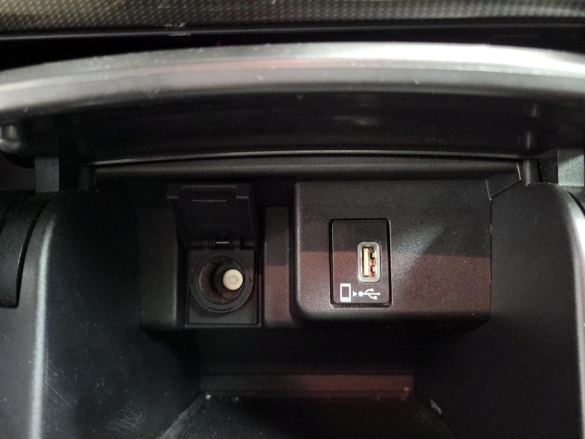 Thumbnail: 2019 Honda Accord - 19