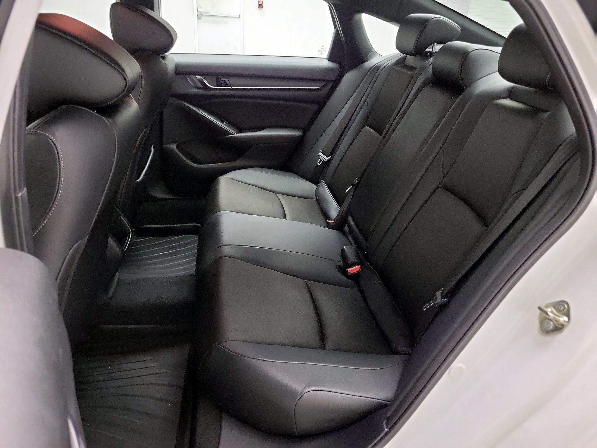 Thumbnail: 2019 Honda Accord - 20