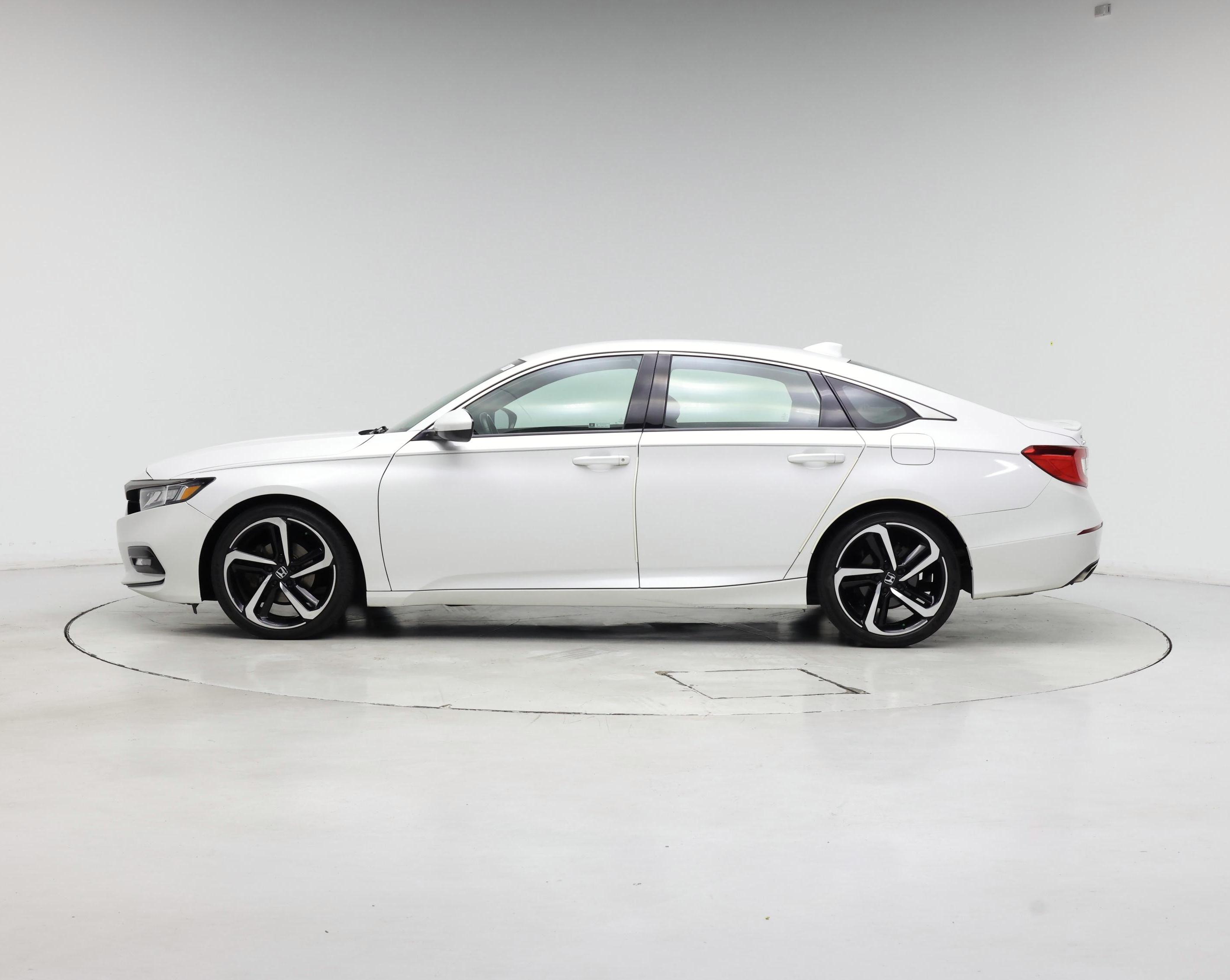 Thumbnail: 2019 Honda Accord - 3