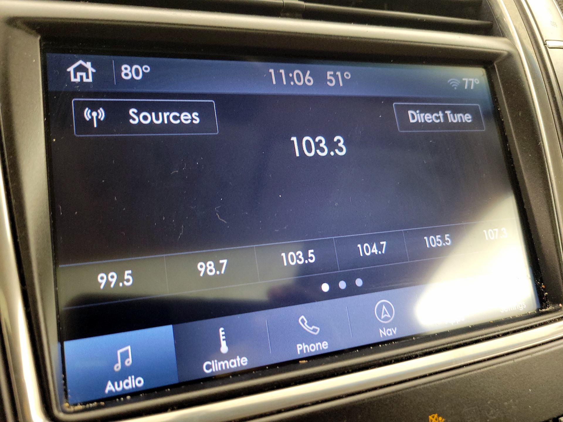 Thumbnail: 2019 Lincoln Nautilus - 16