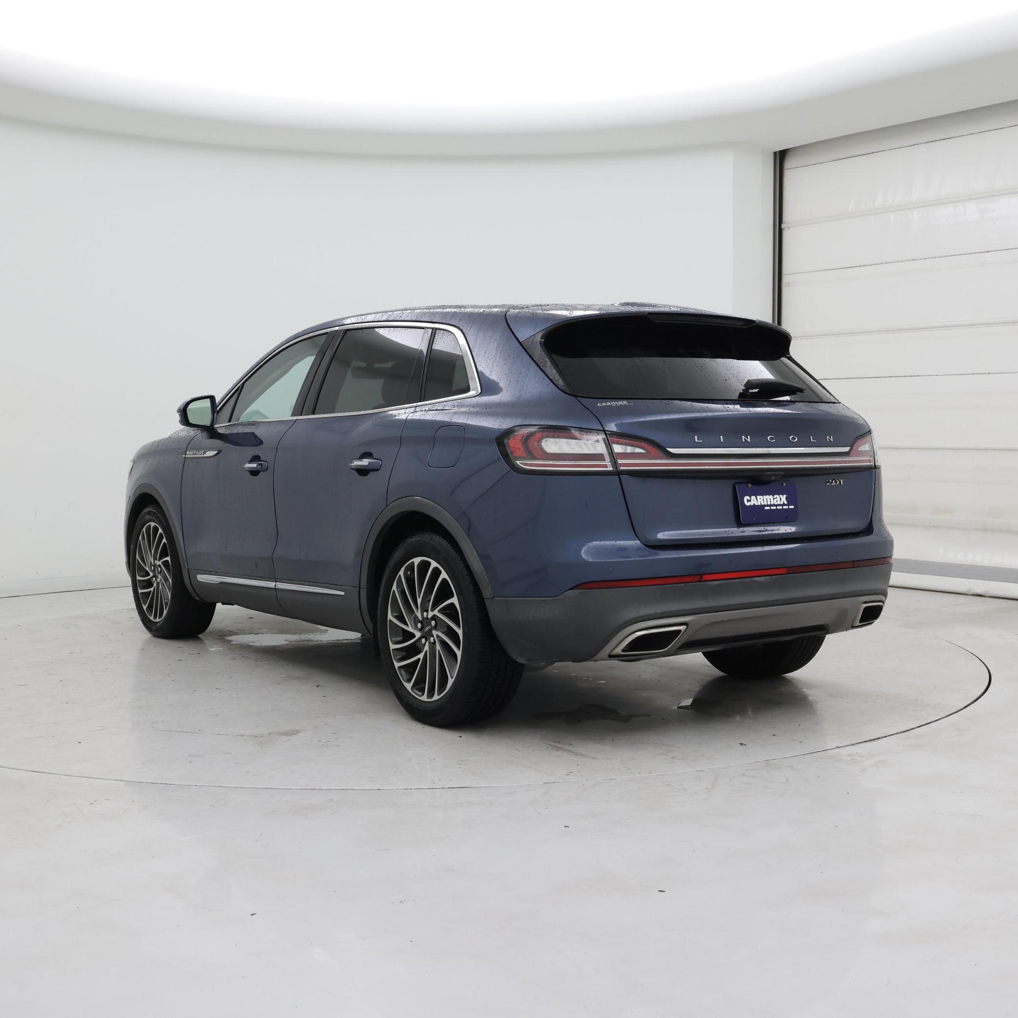 Thumbnail: 2019 Lincoln Nautilus - 2