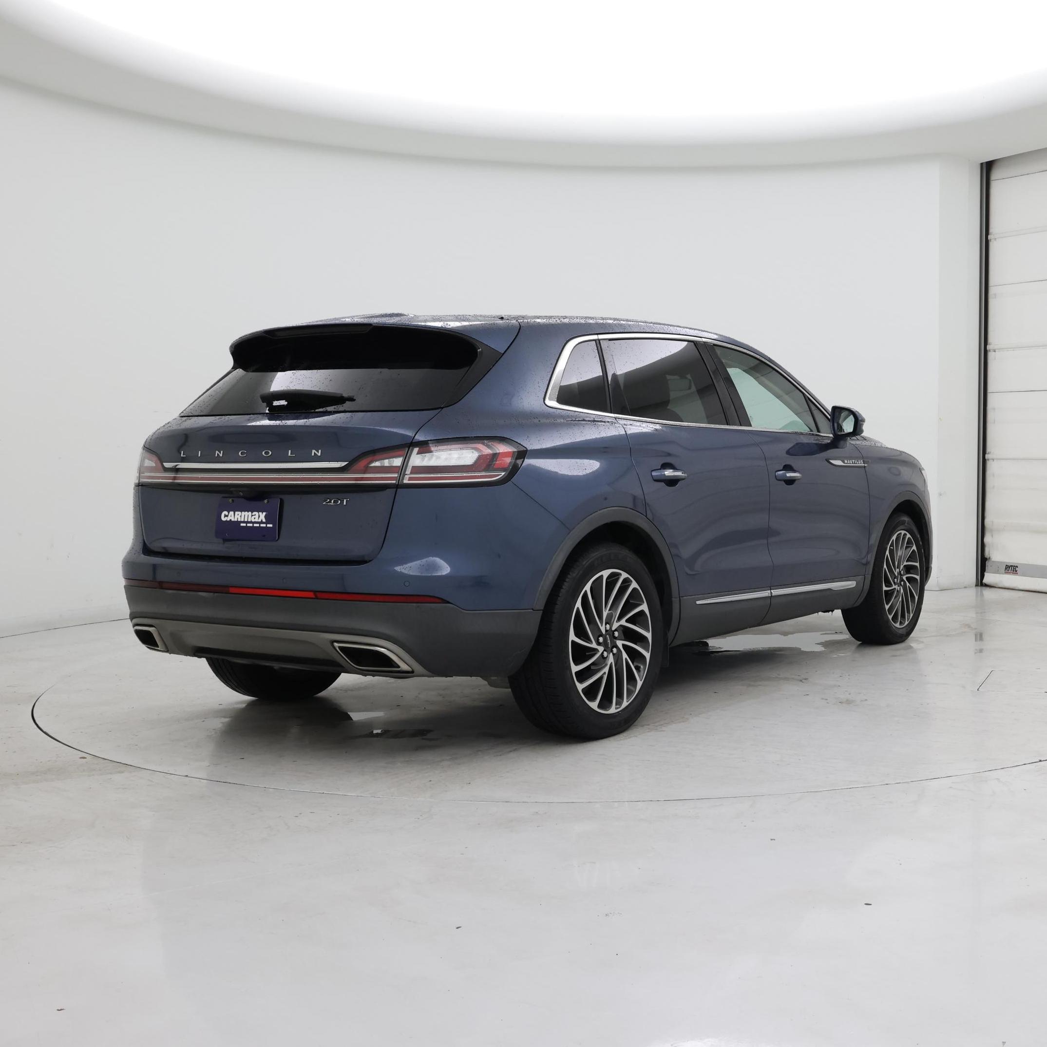 Thumbnail: 2019 Lincoln Nautilus - 8