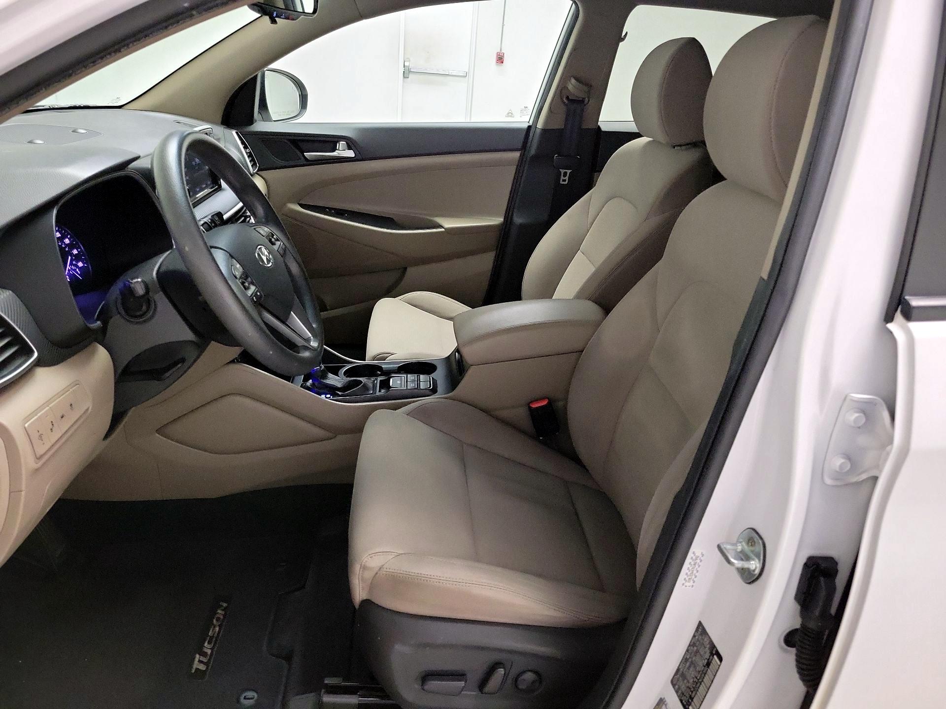 Thumbnail: 2019 Hyundai Tucson - 11