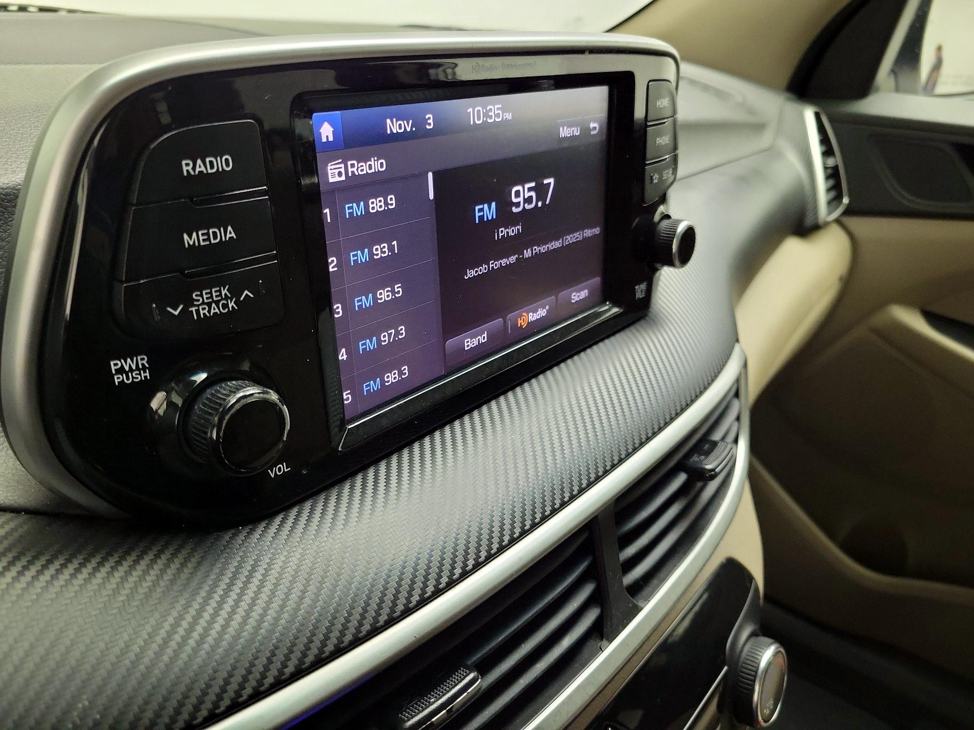 Thumbnail: 2019 Hyundai Tucson - 15