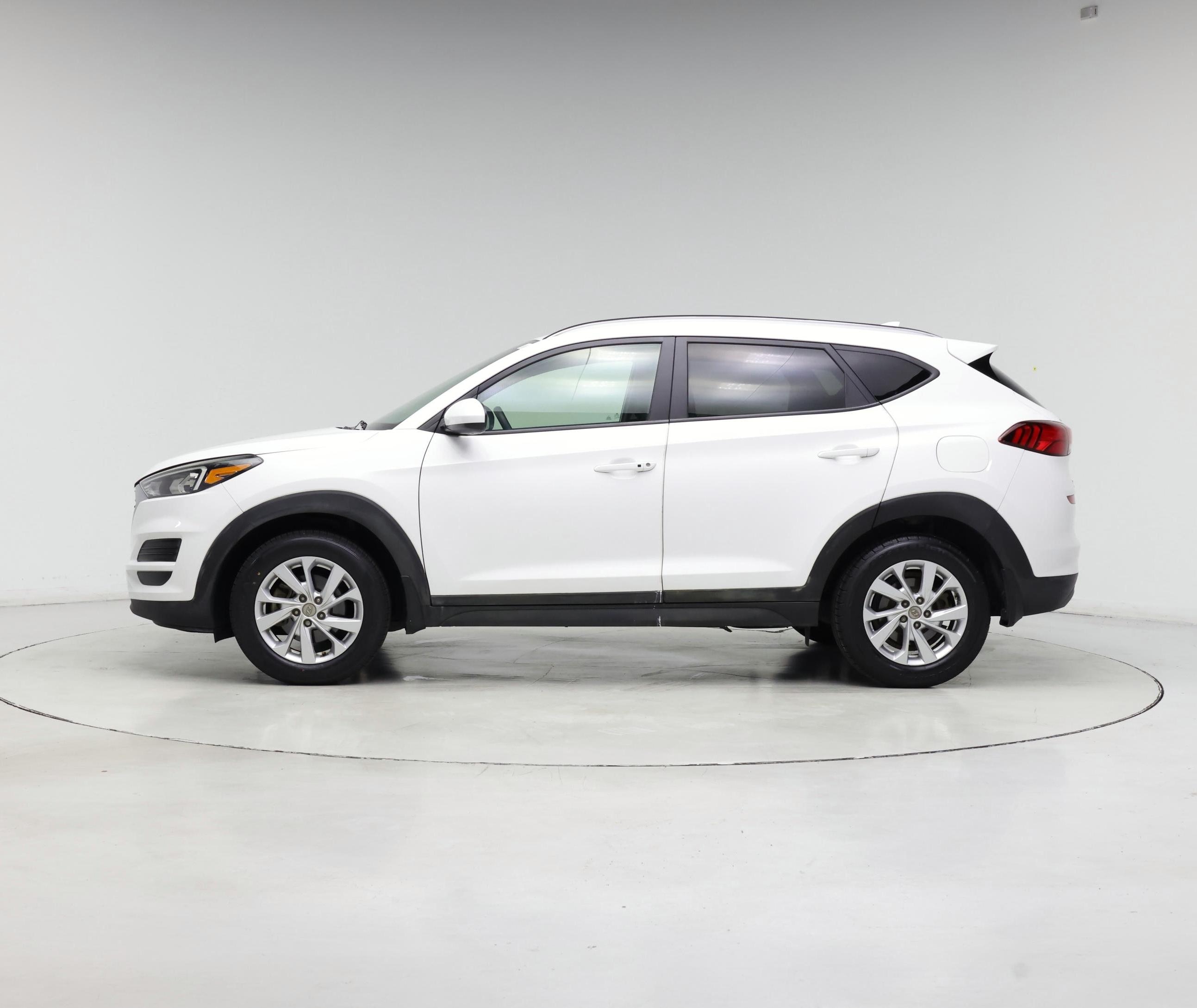 Thumbnail: 2019 Hyundai Tucson - 3