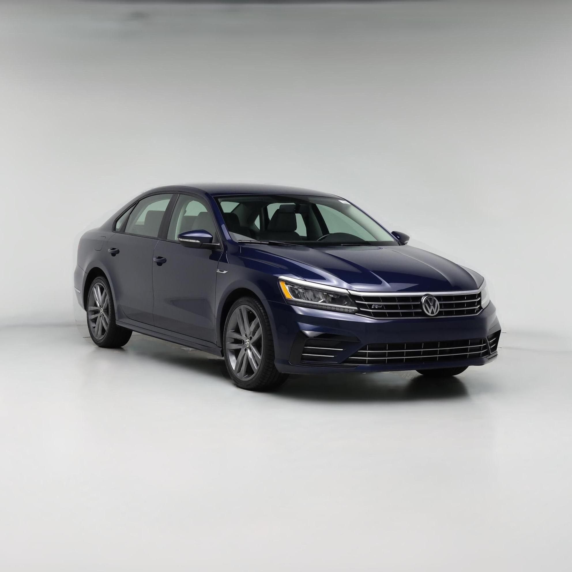 Thumbnail: 2018 Volkswagen Passat - 1