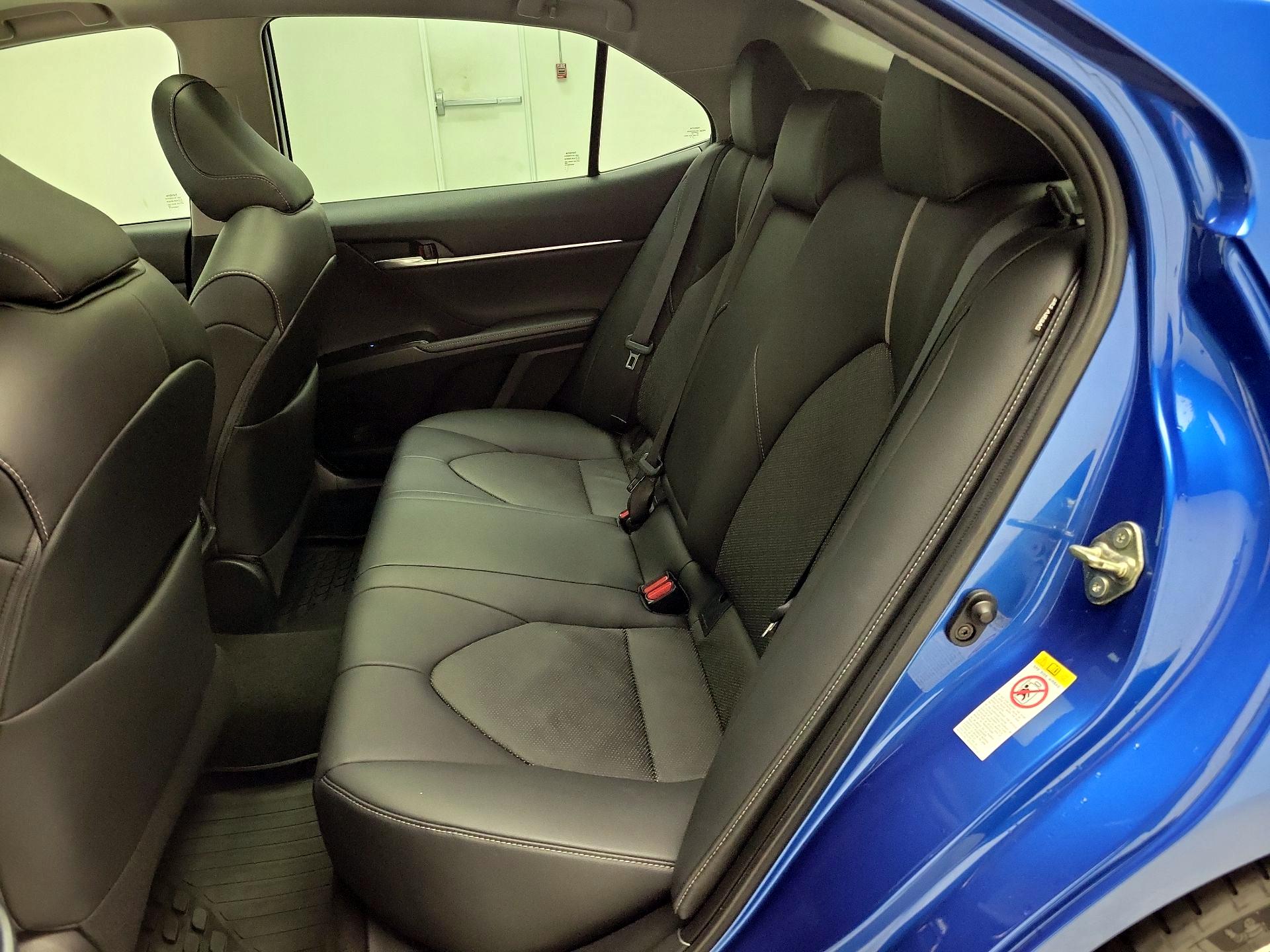 Thumbnail: 2019 Toyota Camry - 20