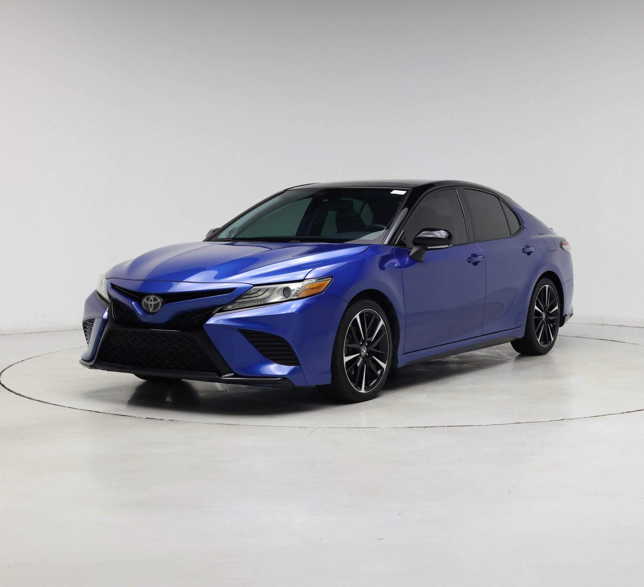 Thumbnail: 2019 Toyota Camry - 4