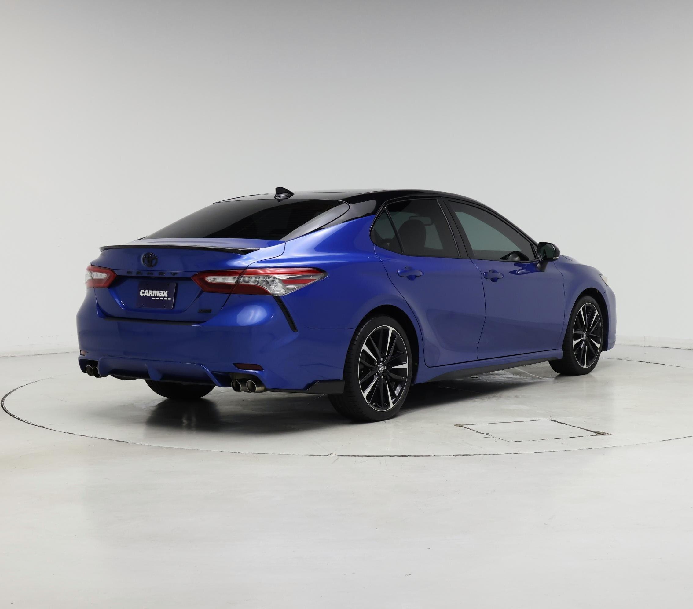 Thumbnail: 2019 Toyota Camry - 8