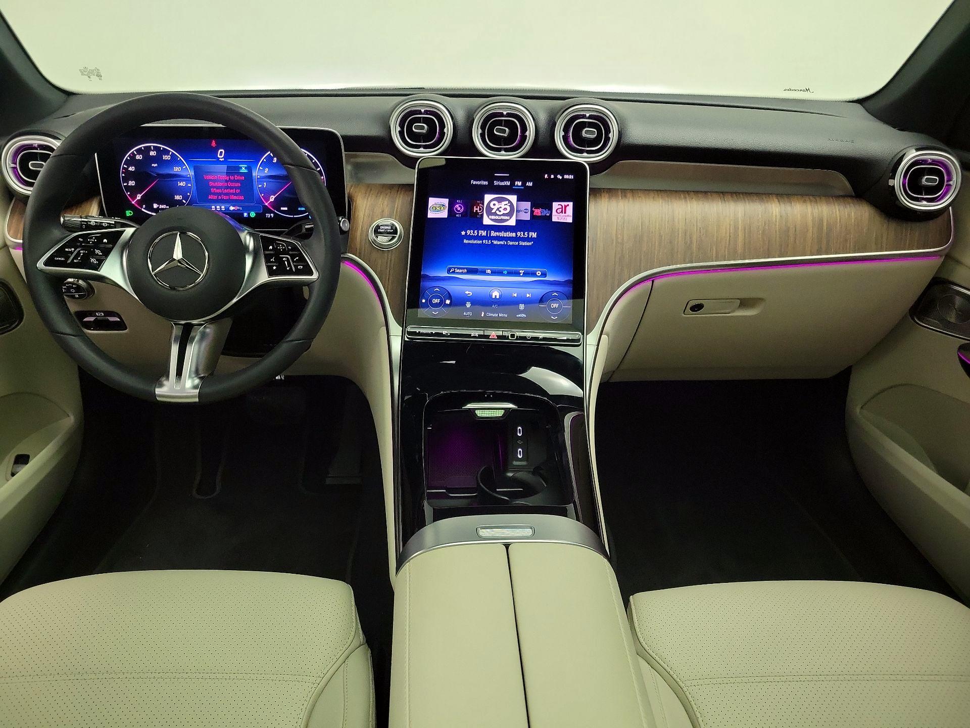 Thumbnail: 2025 Mercedes-Benz GLC - 9