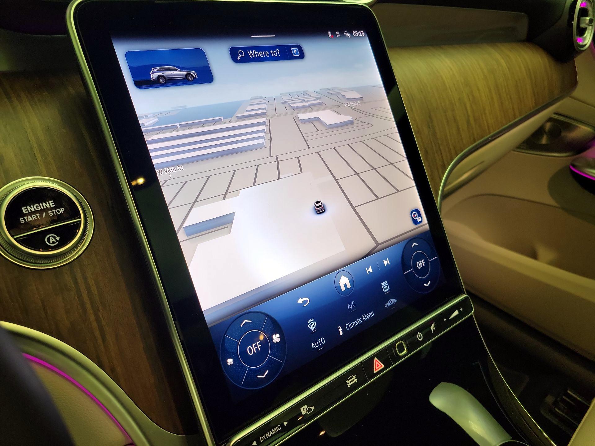 Thumbnail: 2025 Mercedes-Benz GLC - 14