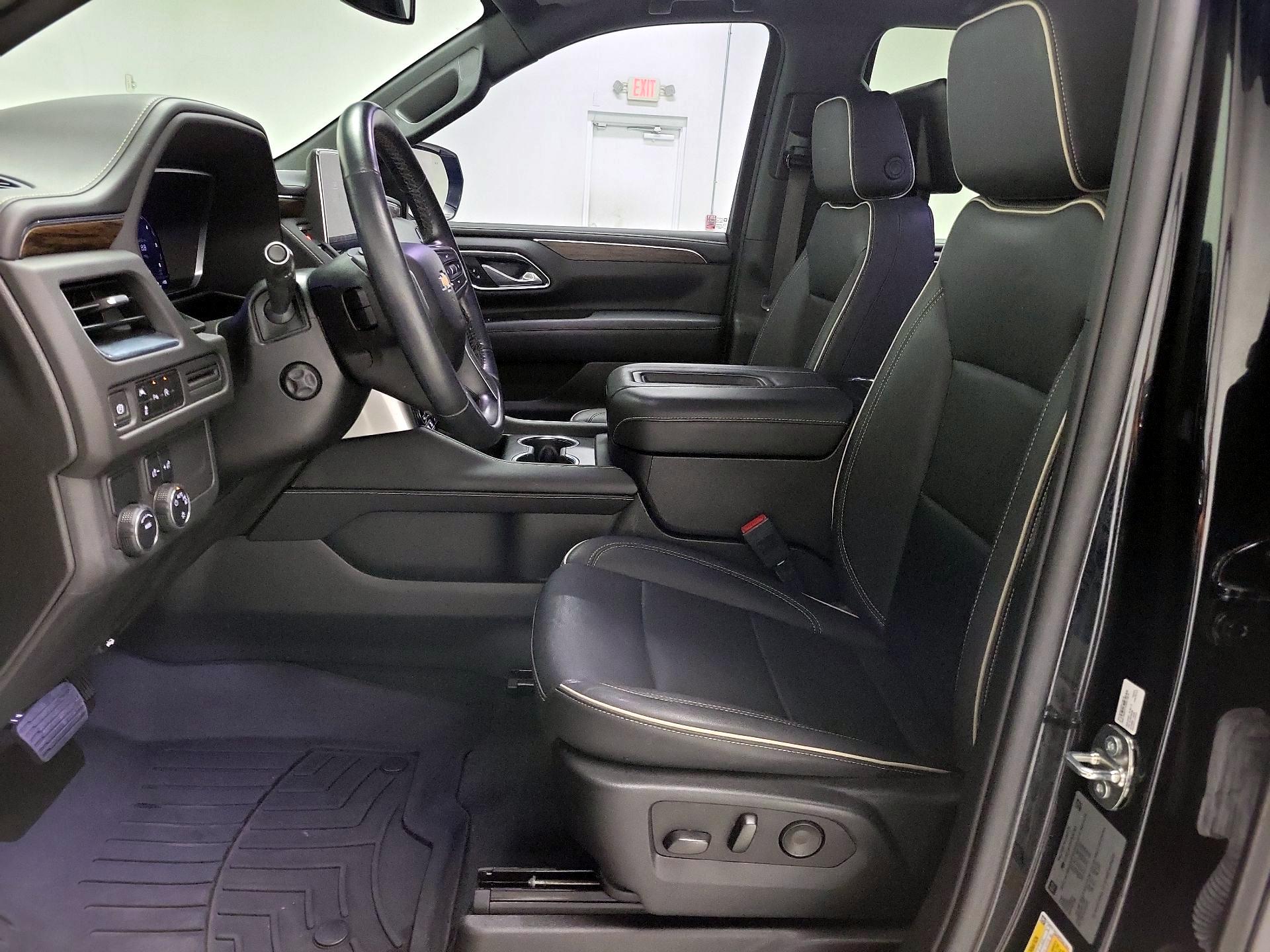 Thumbnail: 2023 Chevrolet Tahoe - 11