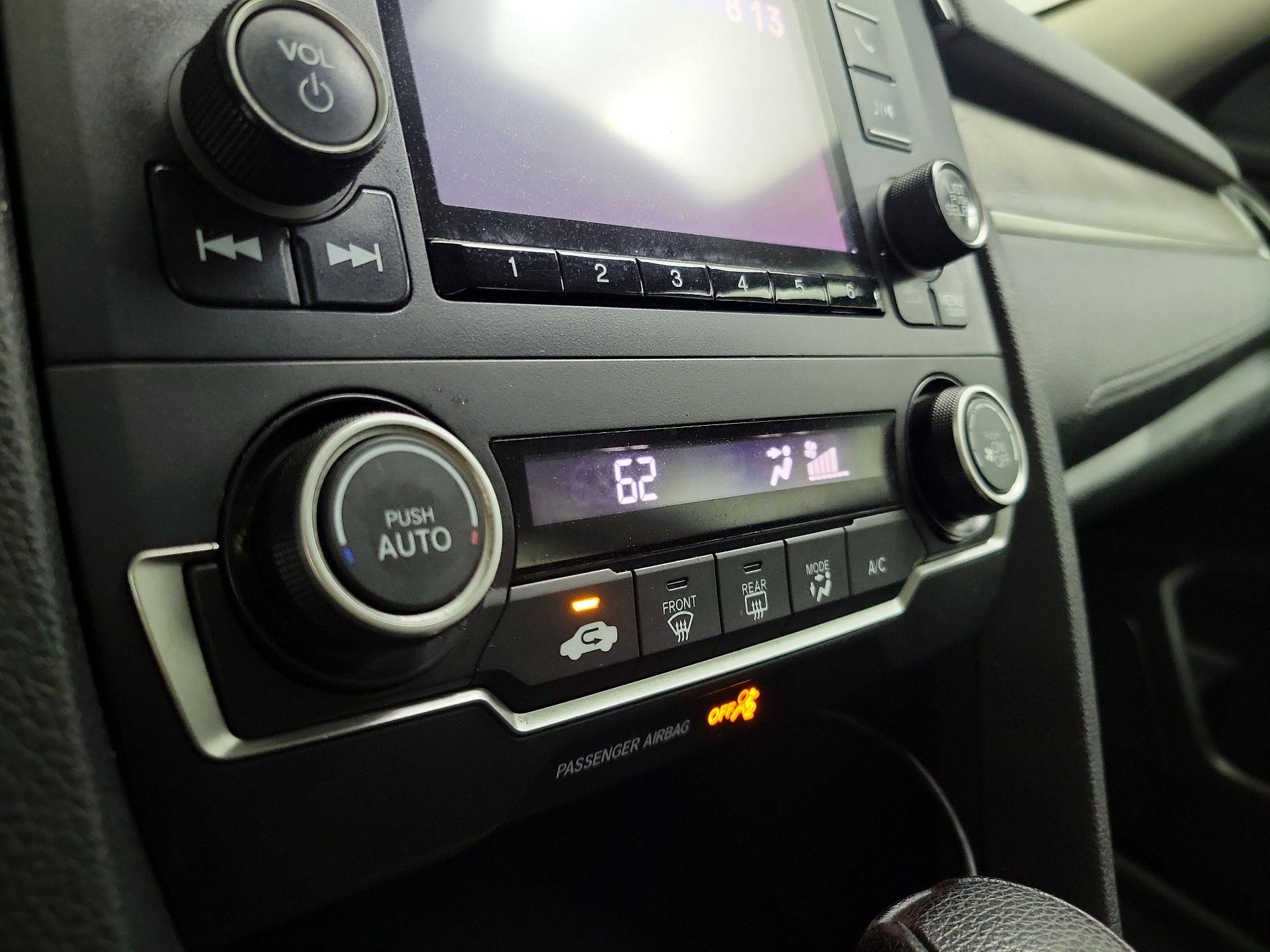 Thumbnail: 2019 Honda Civic - 16