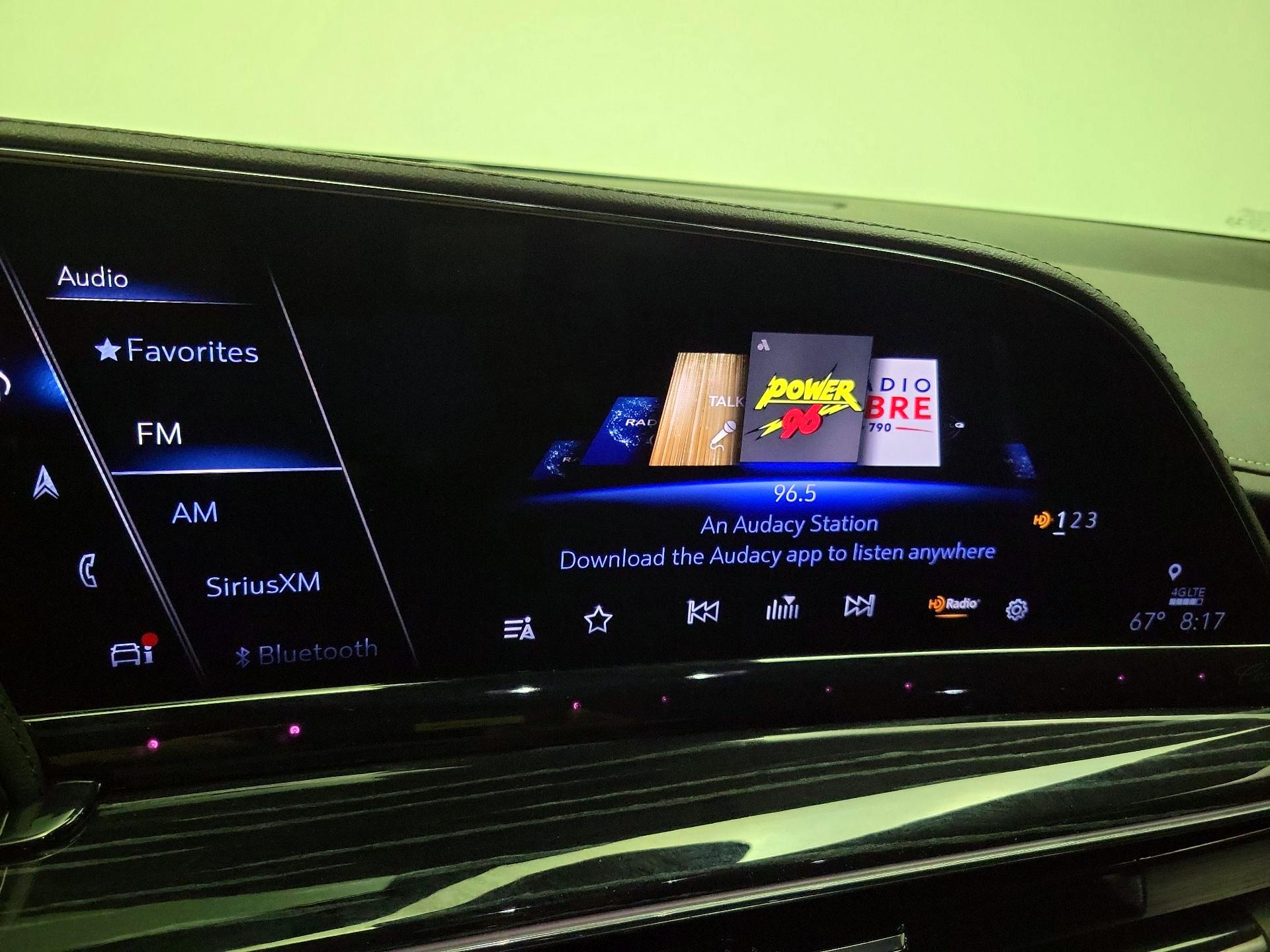 Thumbnail: 2022 Cadillac Escalade - 16