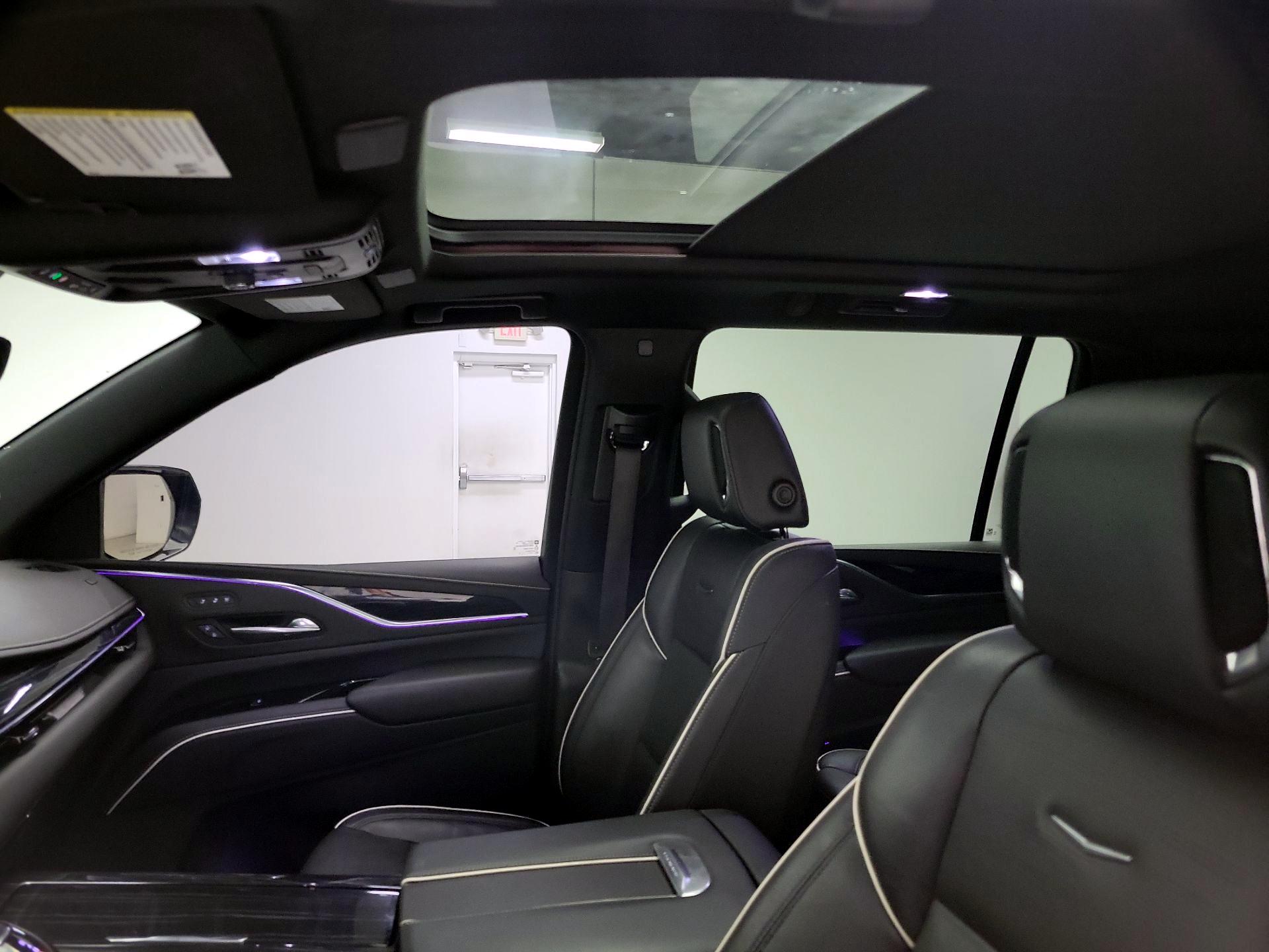 Thumbnail: 2022 Cadillac Escalade - 20