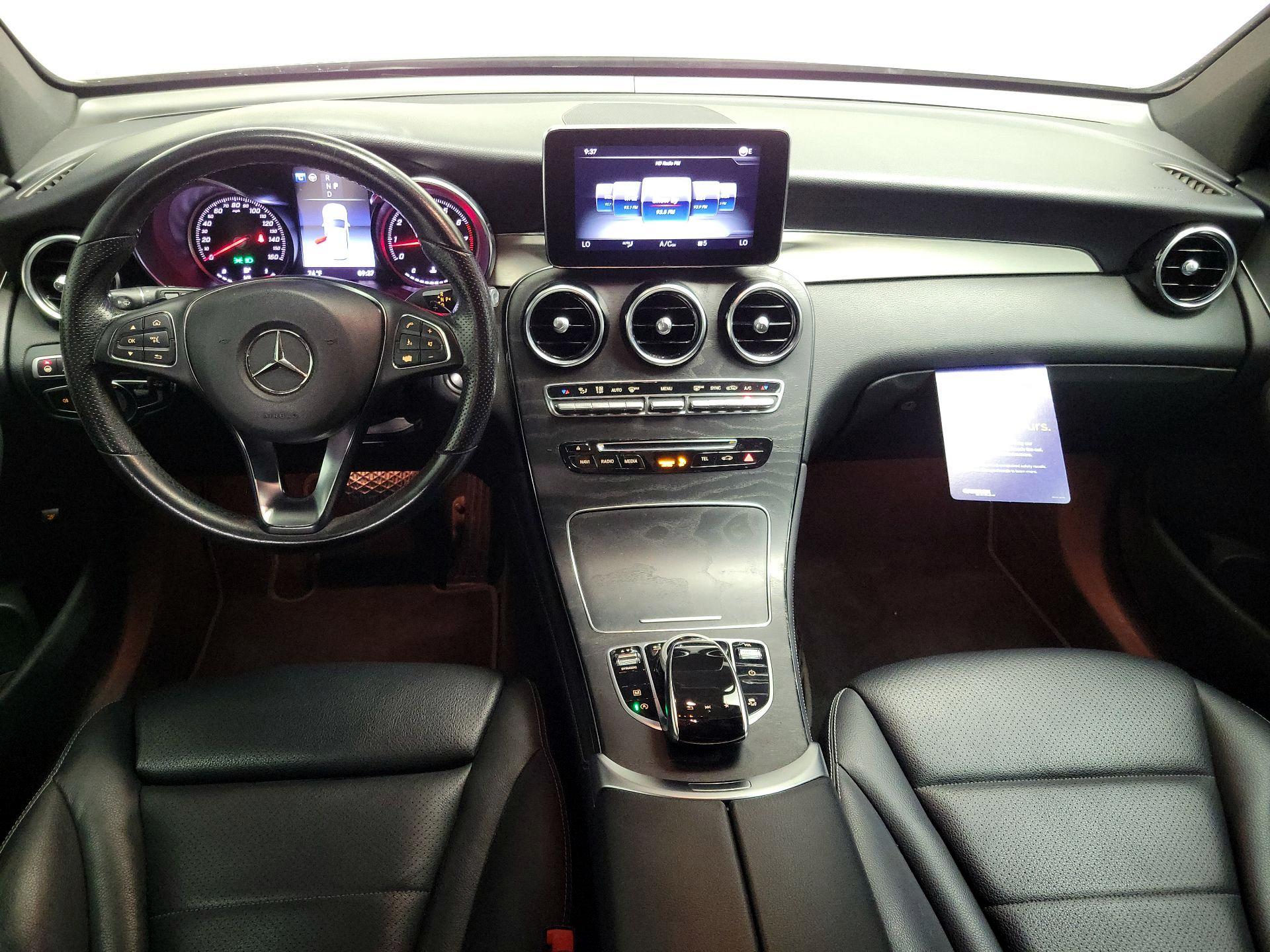 Thumbnail: 2019 Mercedes-Benz GLC - 9