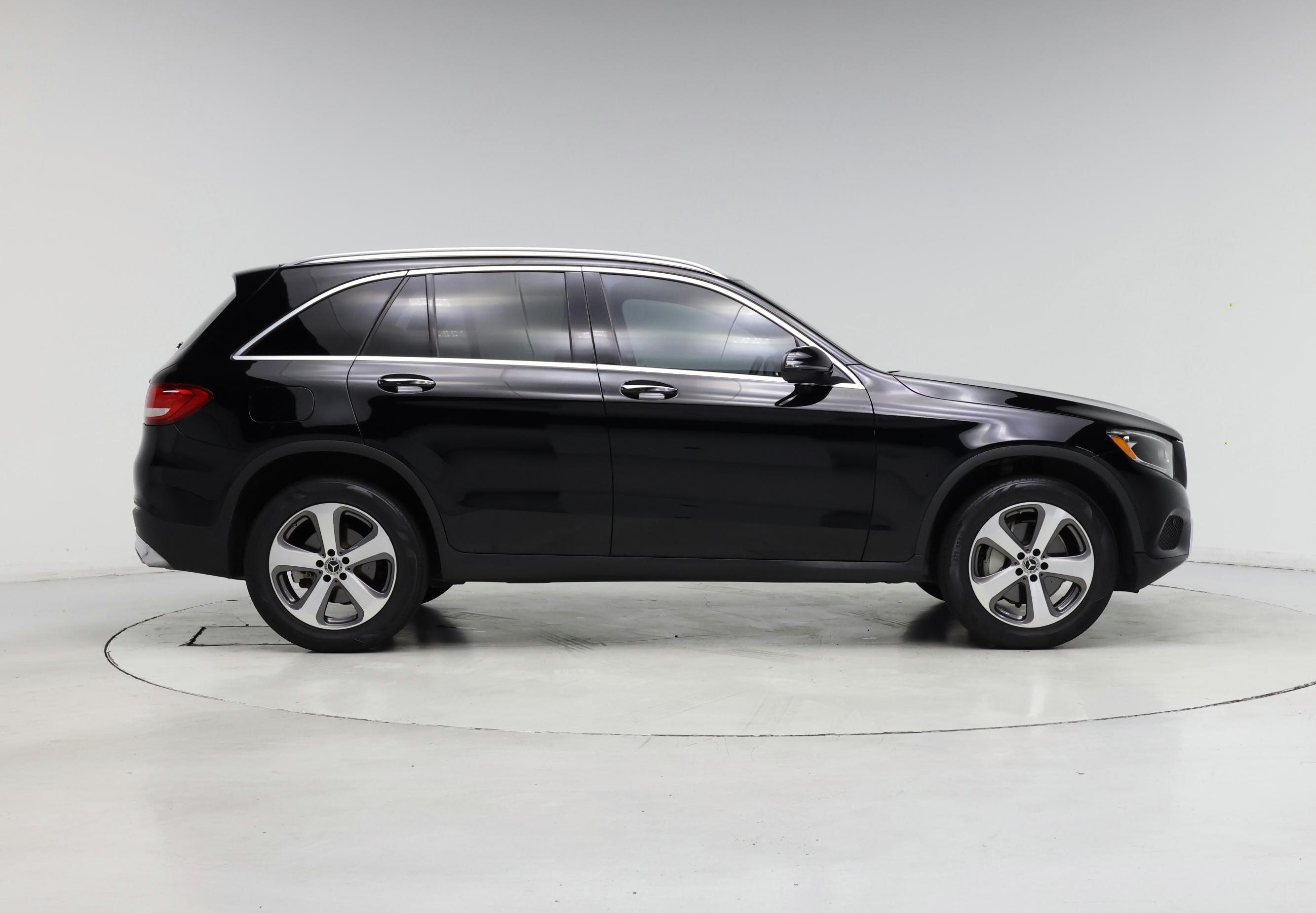 Thumbnail: 2019 Mercedes-Benz GLC - 7