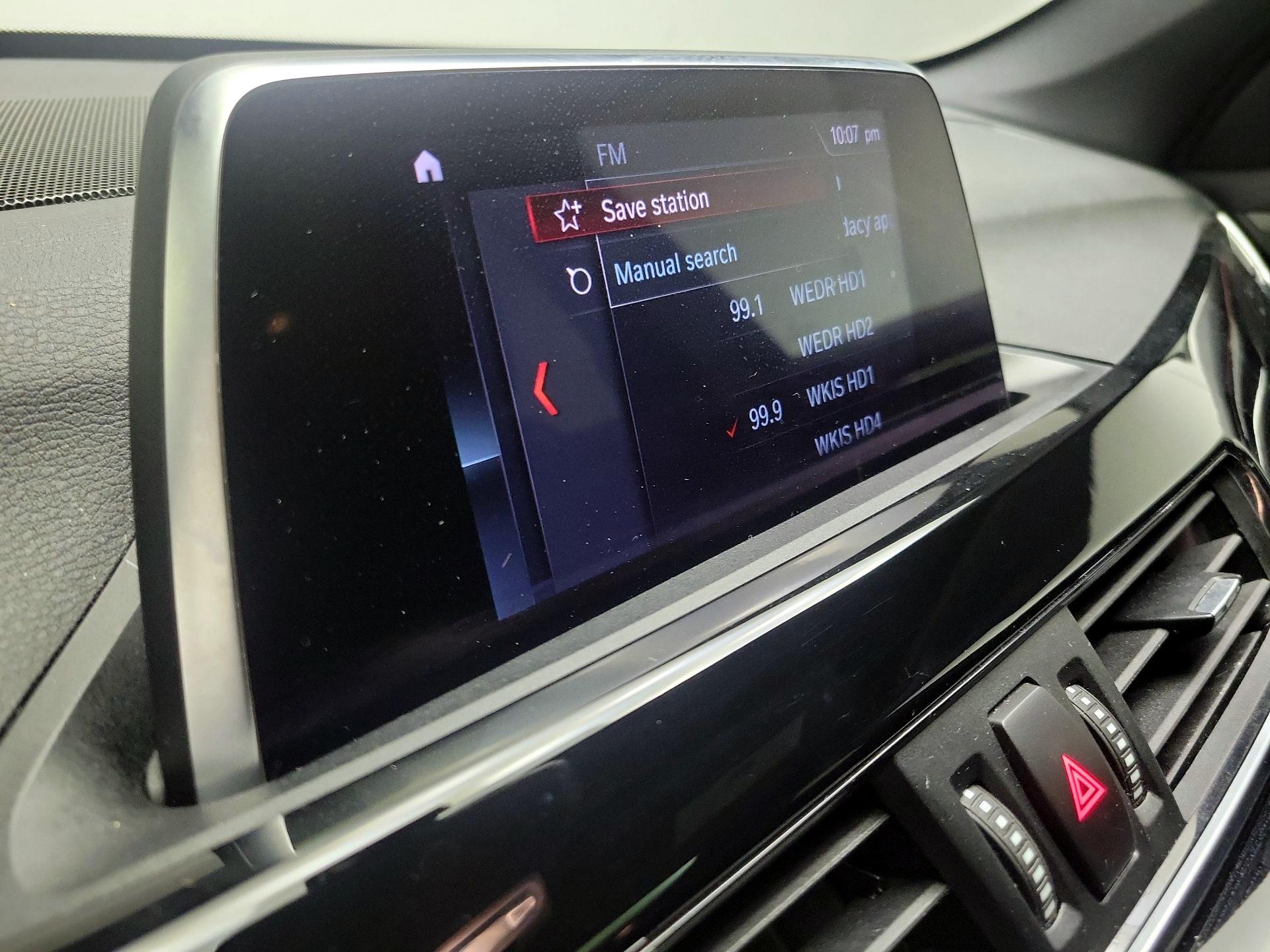 Thumbnail: 2018 BMW X1 - 16