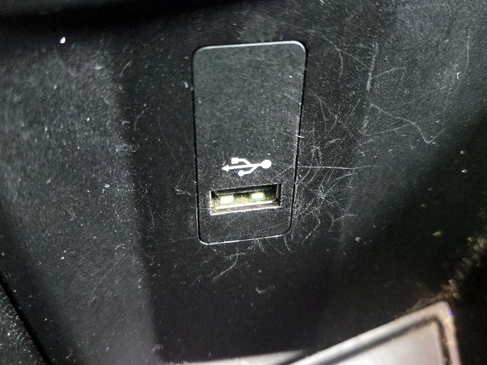 Thumbnail: 2018 BMW X1 - 19