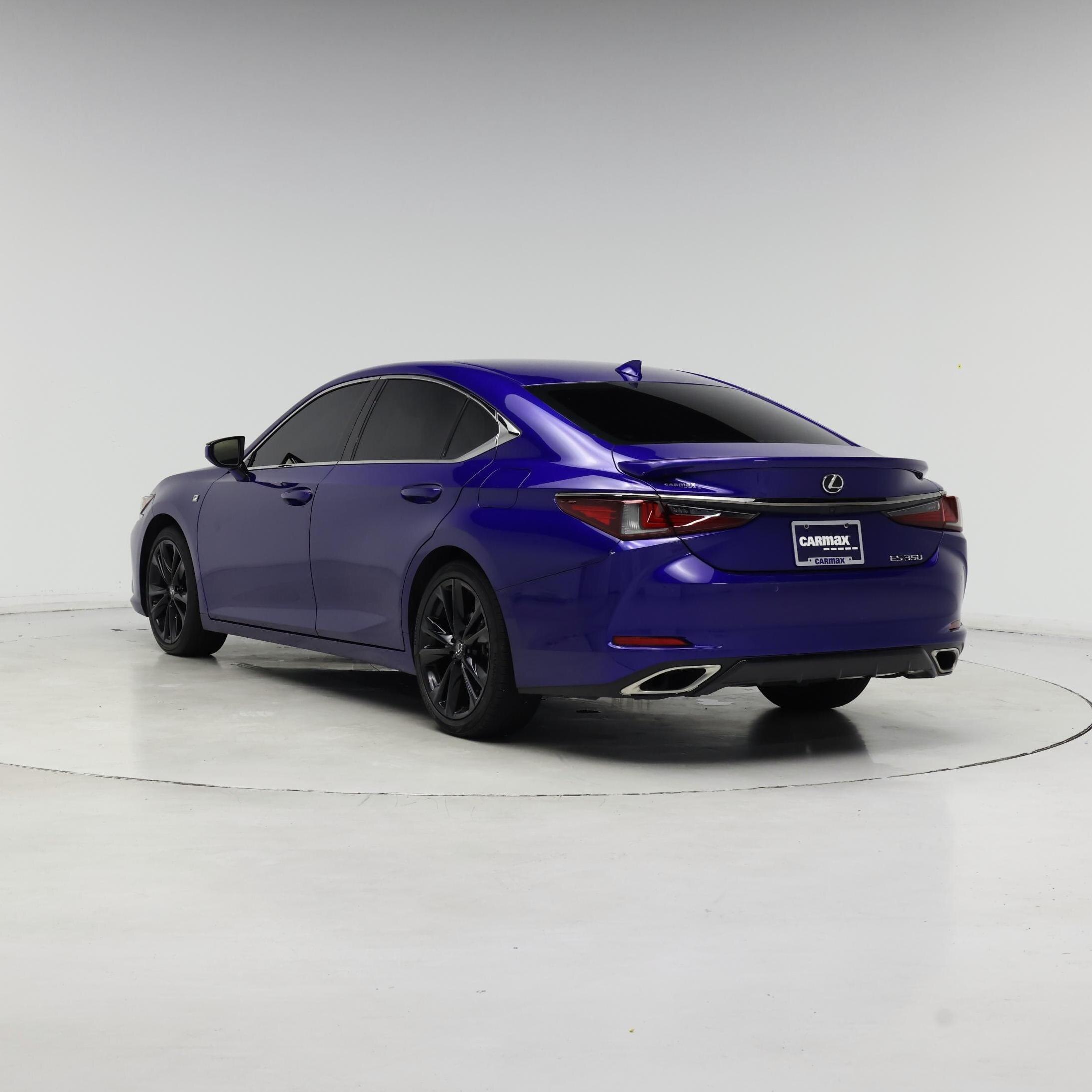 Thumbnail: 2022 Lexus ES - 2